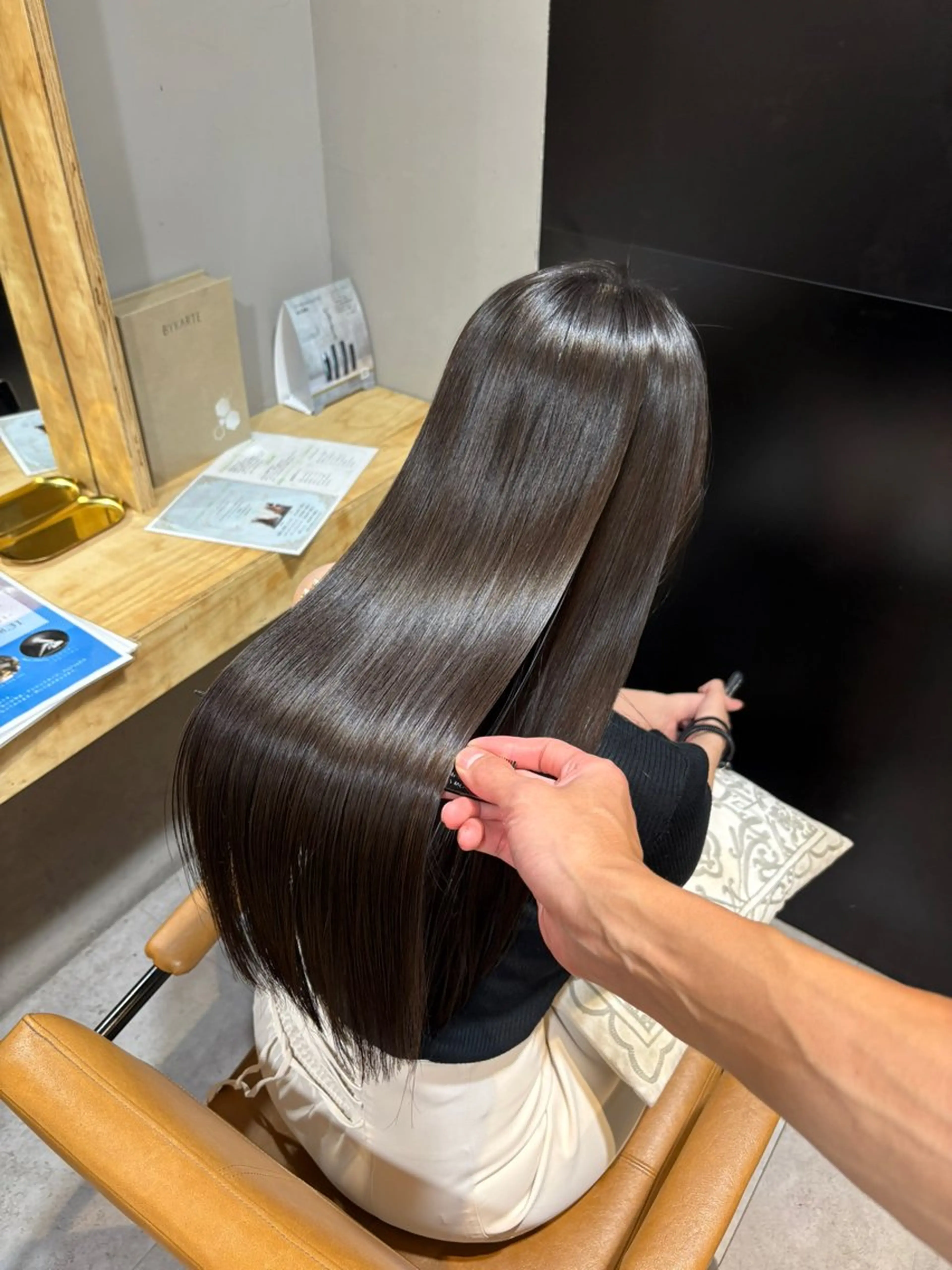 ロング 髪質改善 カット ヘアカラー トリートメント ioeマネージャー /陰山 英明のヘアスタイル