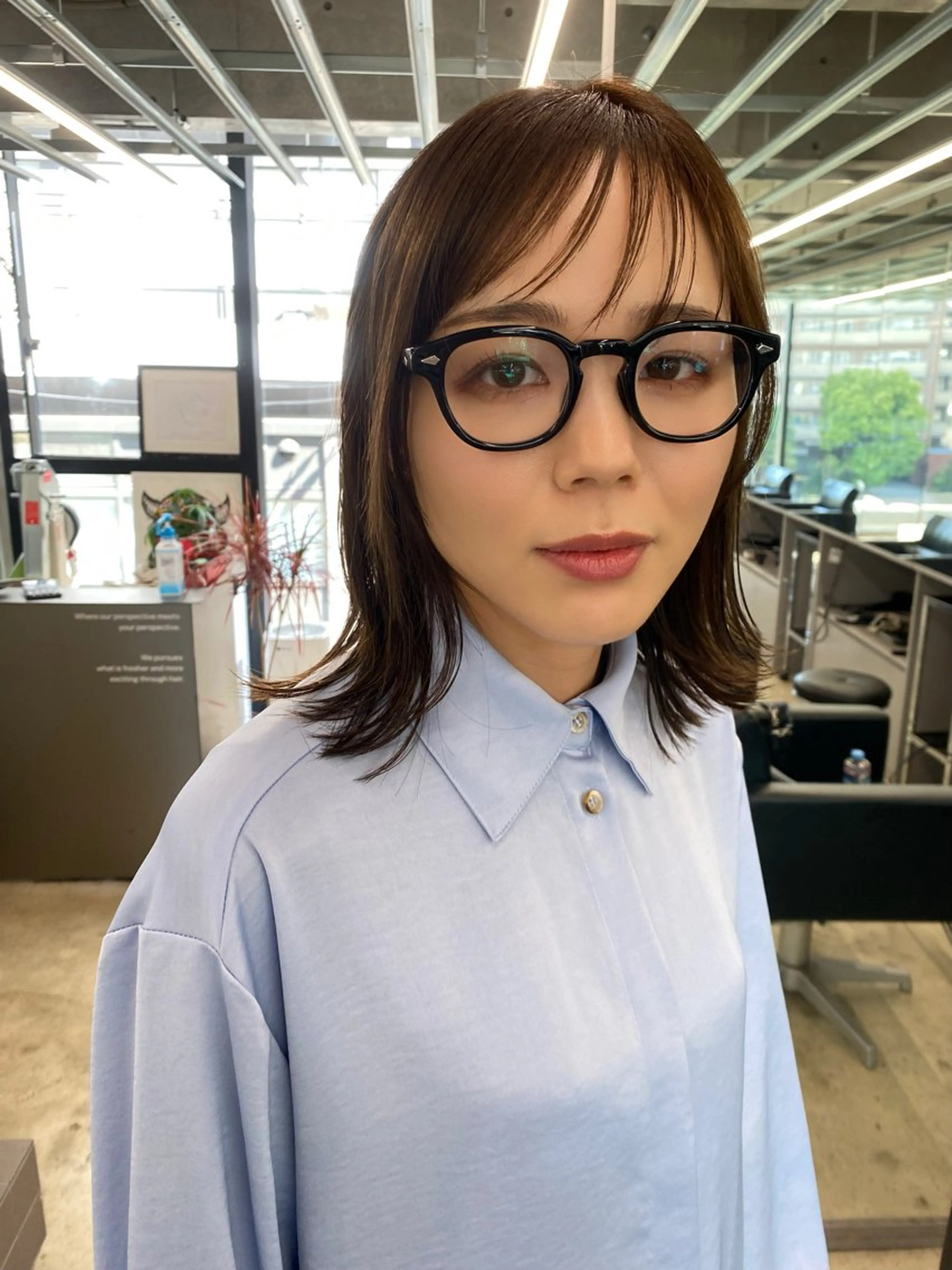 ミディアム カラー カット ヘアカラー トリートメント 似合わせカット レイヤー/ボブのヘアスタイル