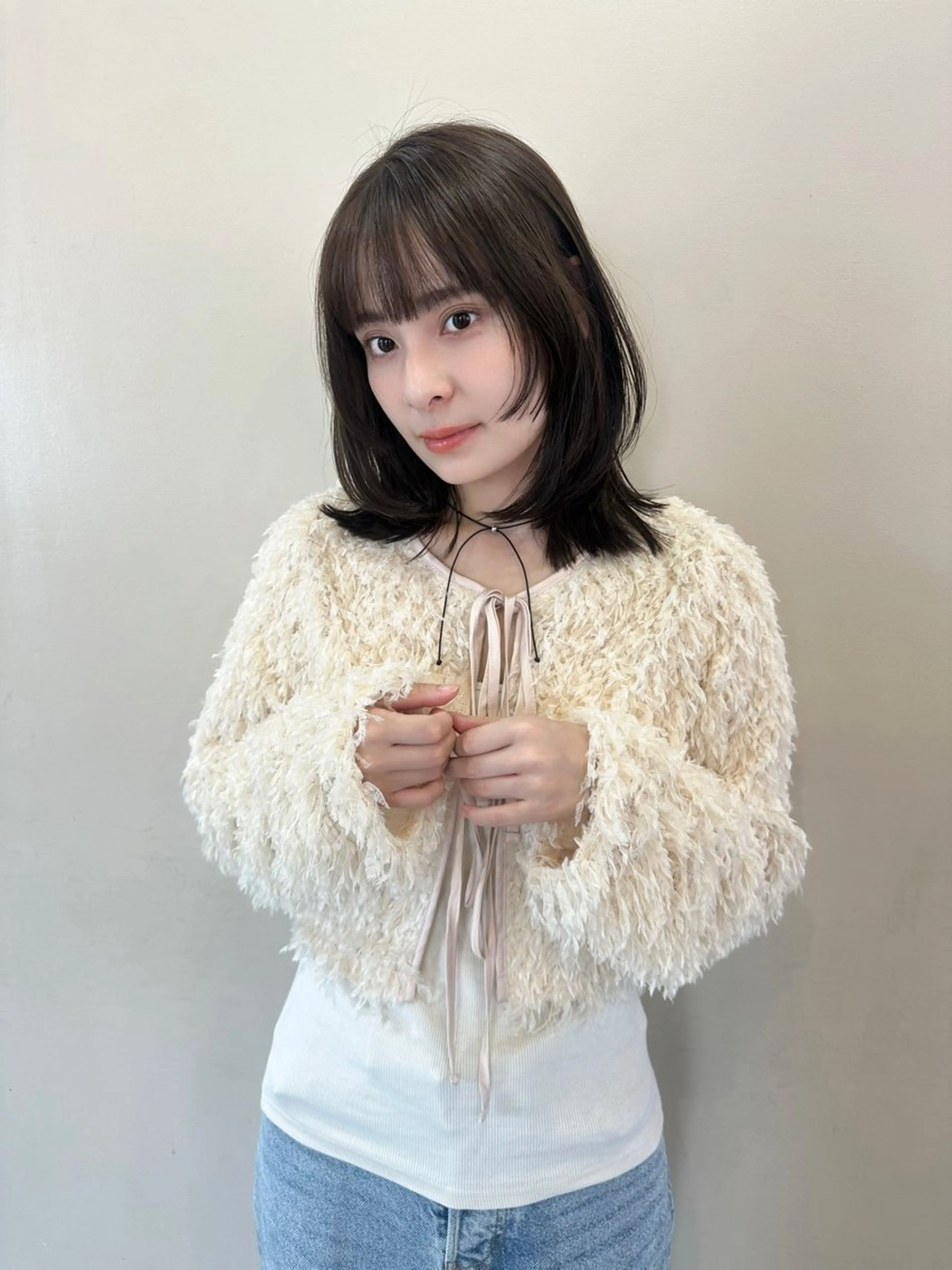ミディアム 鎌倉 彩のヘアスタイル