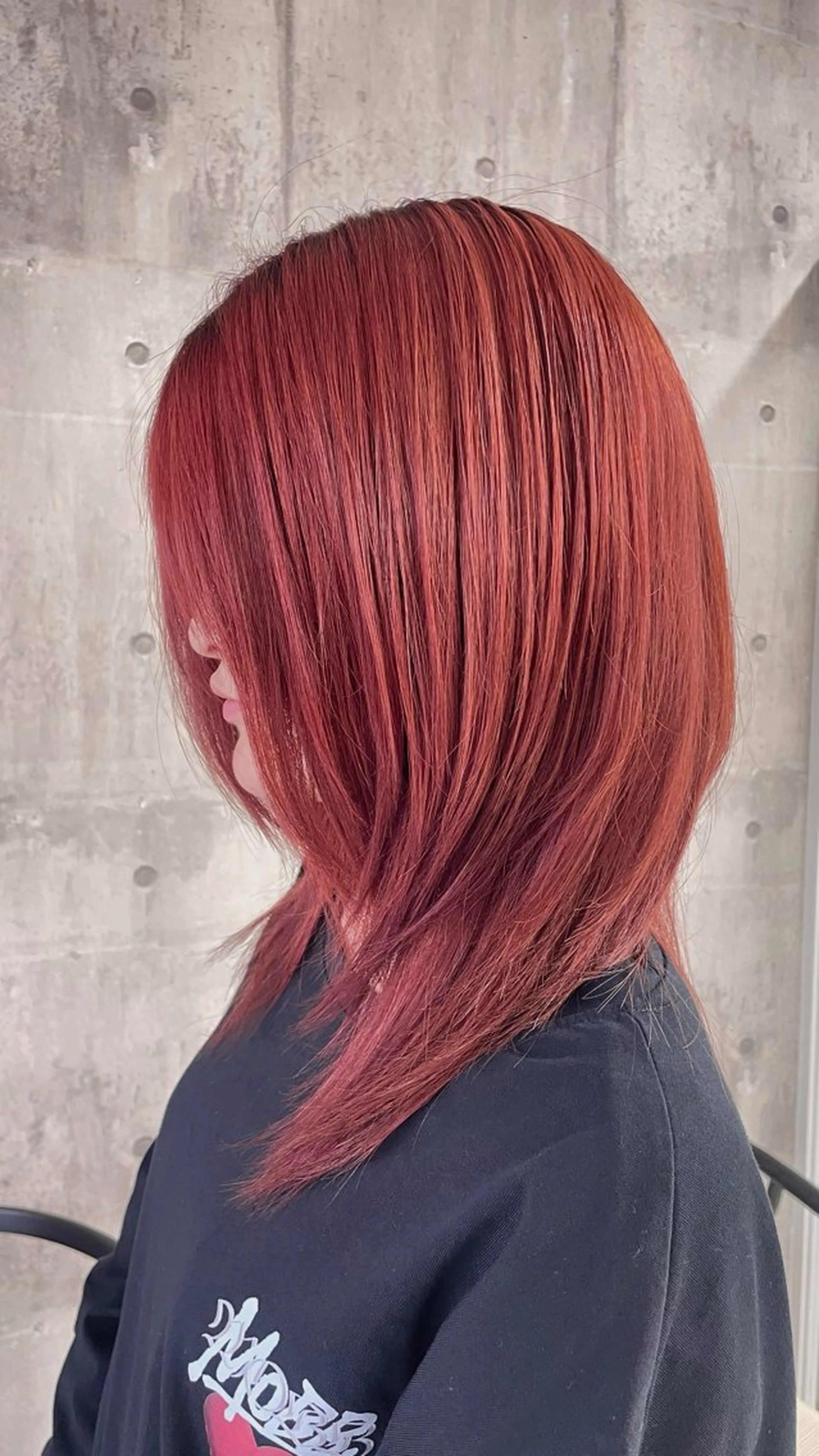 ミディアム カラー レッドカラー 松村 友里圭のヘアスタイル