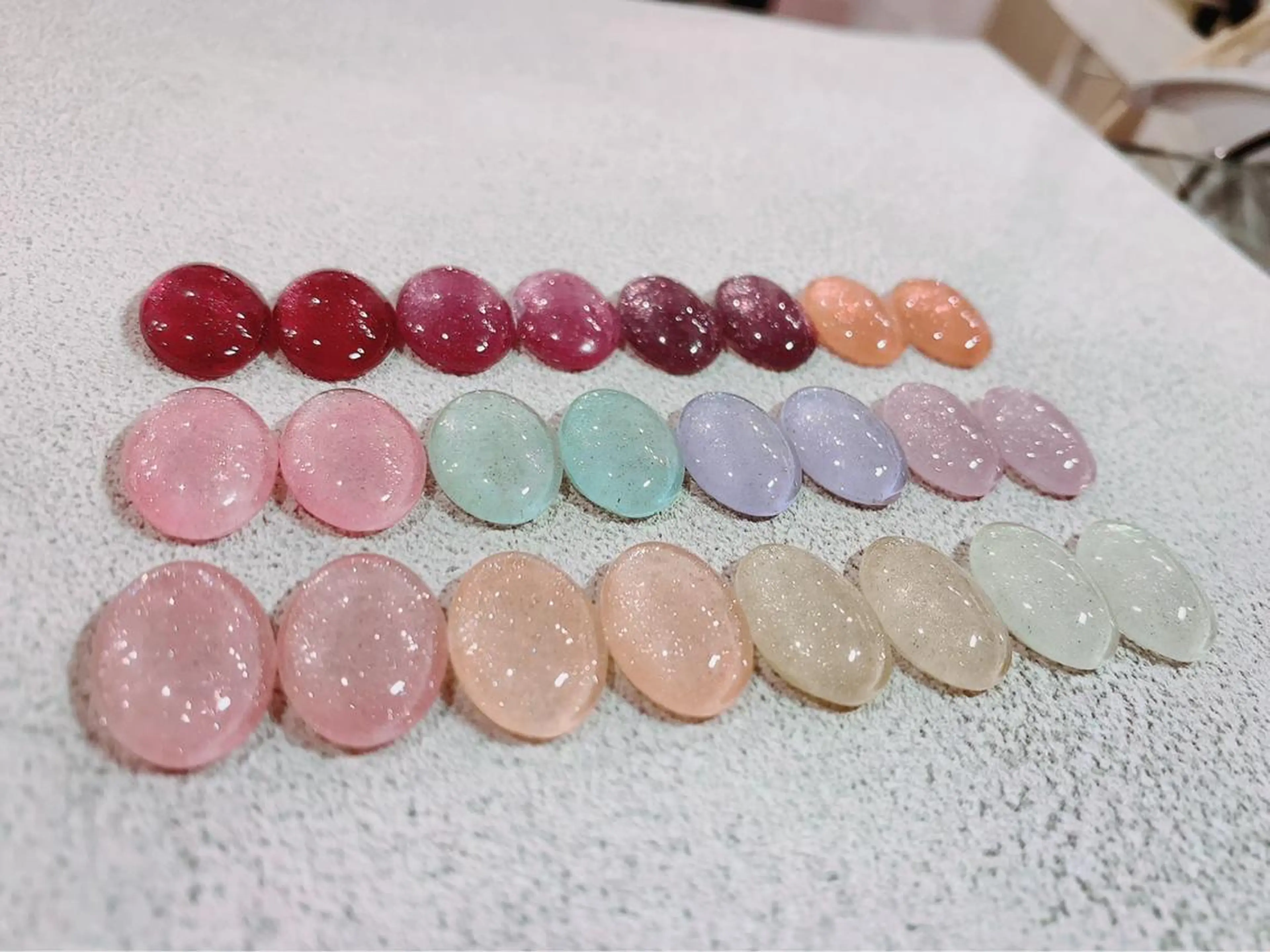 ショート カラー パーマ ヘアアレンジ メンズ キッズ ネイル マツエク・マツパ アイブロウ 眉カラー ジェルネイル ラメ(グリッター) Salon Ｋのネイルデザイン