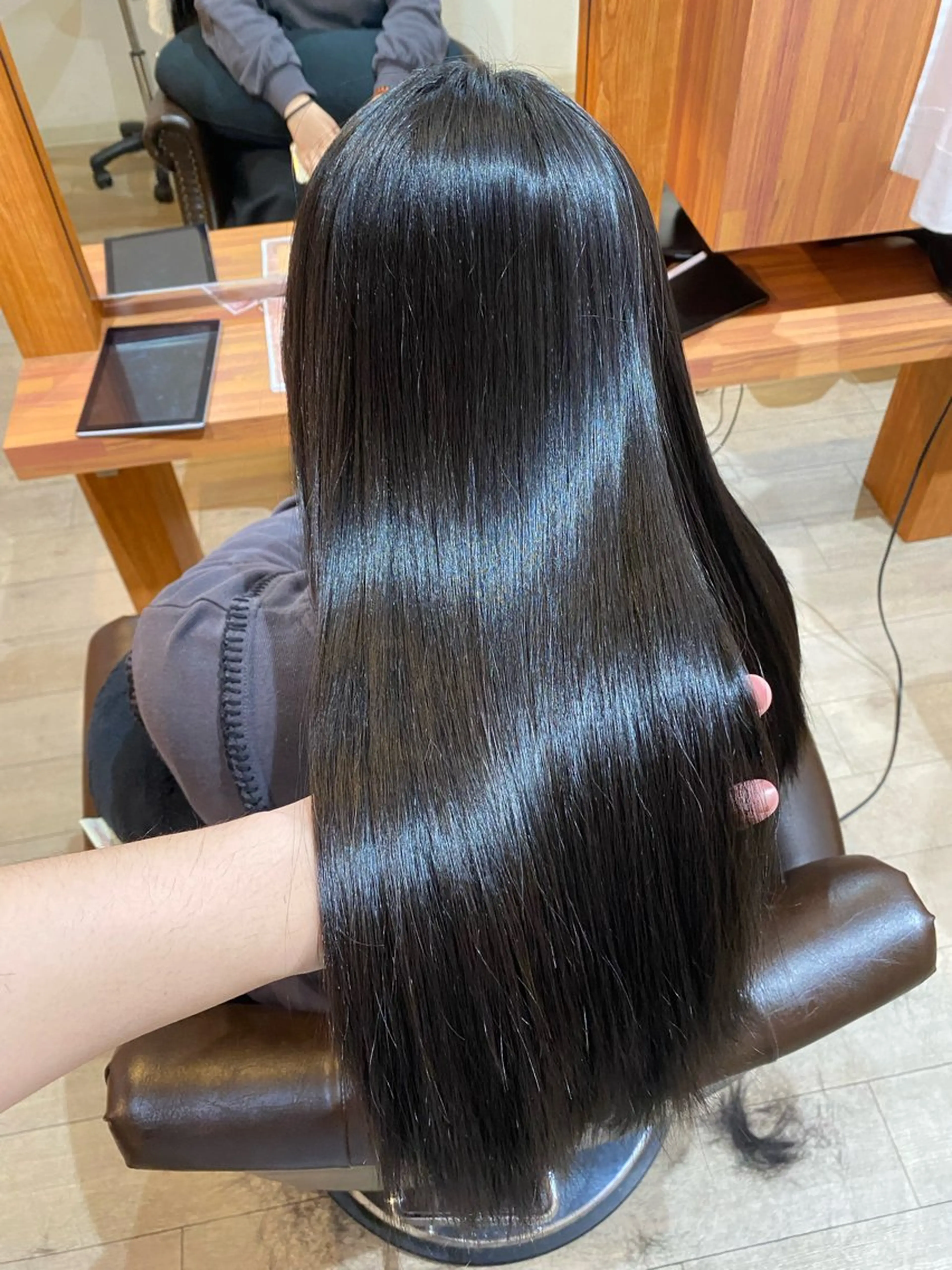 ロング パーマ 髪質改善 ストレートパーマ カット 縮毛矯正 縮毛矯正とレイヤー カット/杉村凜汰郎のヘアスタイル