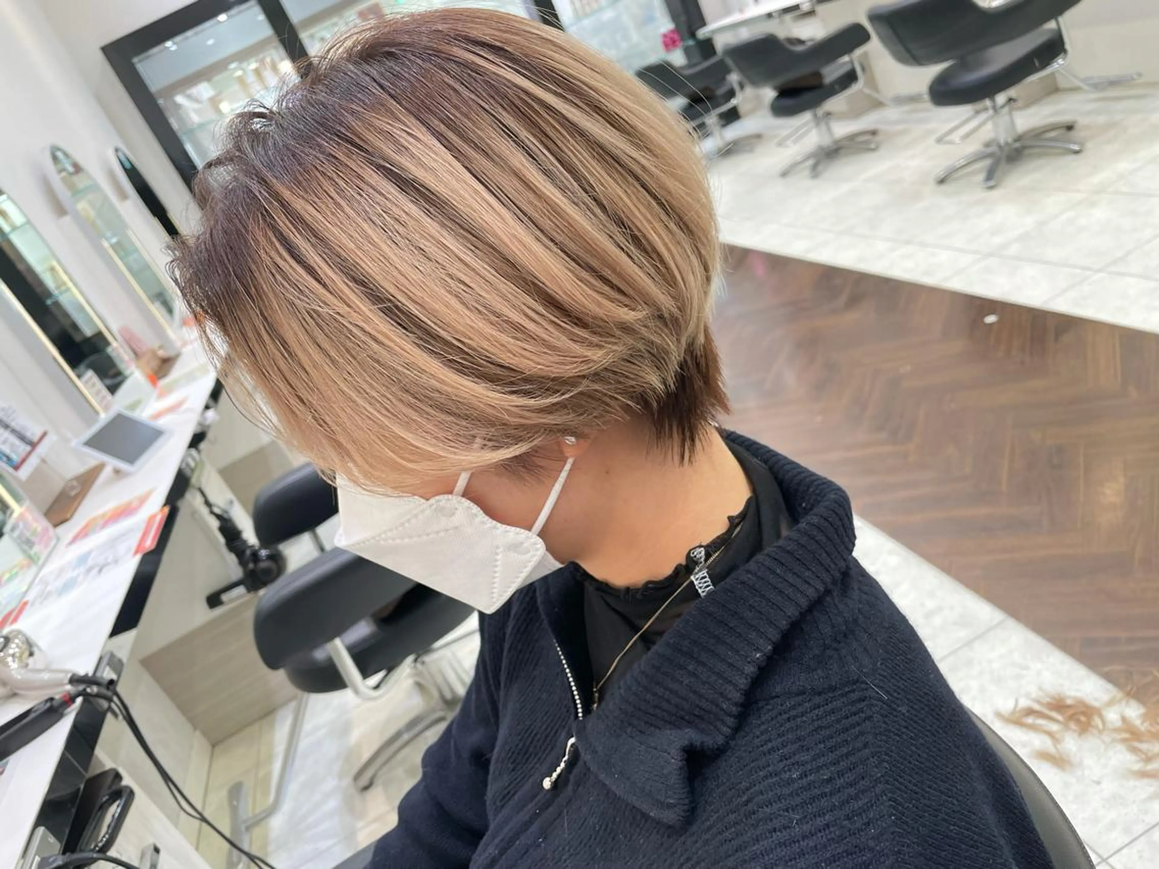 ショート ショートヘア カット ヘアカラー トリートメント 岸 保奈美のヘアスタイル