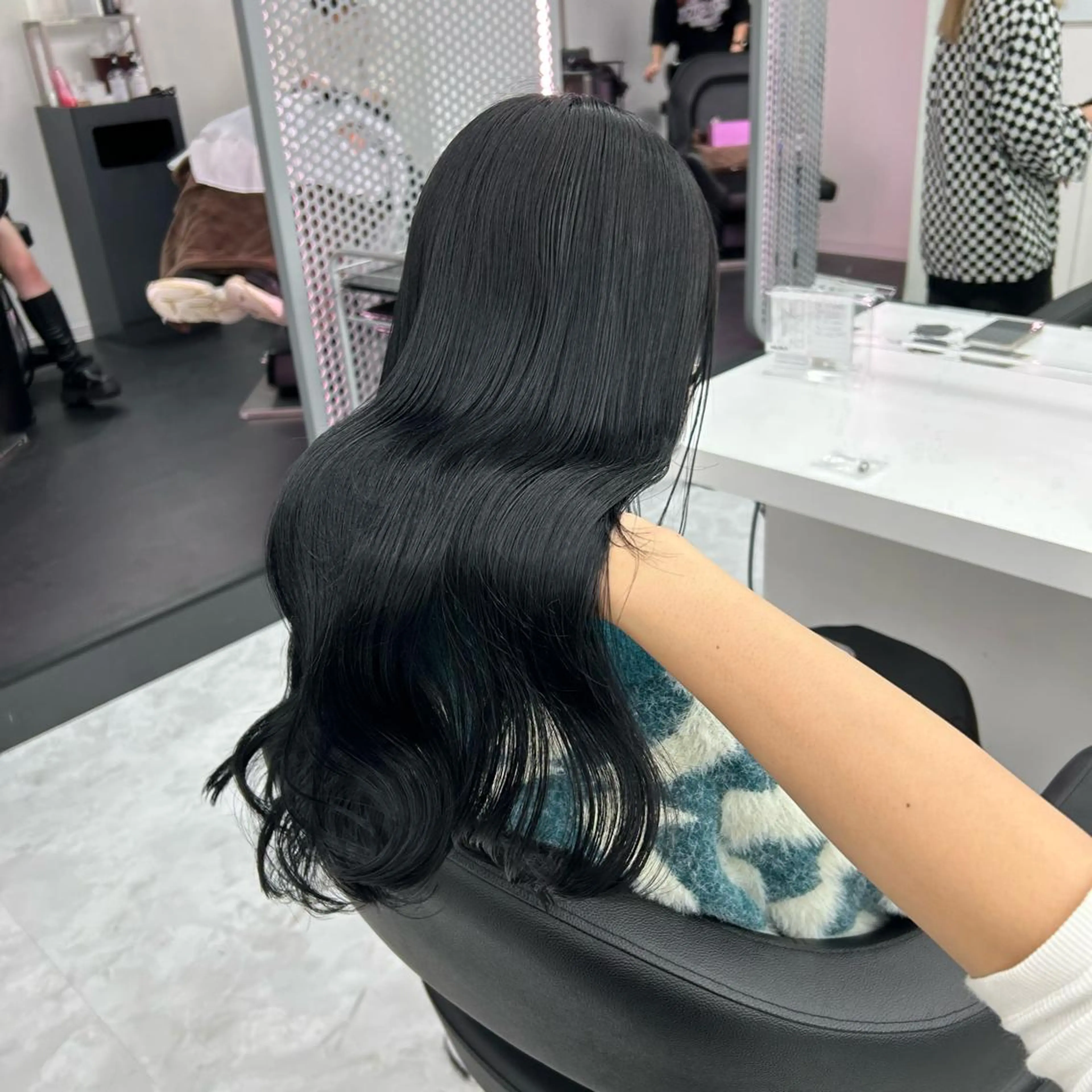 セミロング カラー ヘアアレンジ ヘアカラー トリートメント GOTODAY shair salon 横浜mare店所属・mai🍑暖色カラー /レイヤー💖のヘアスタイル