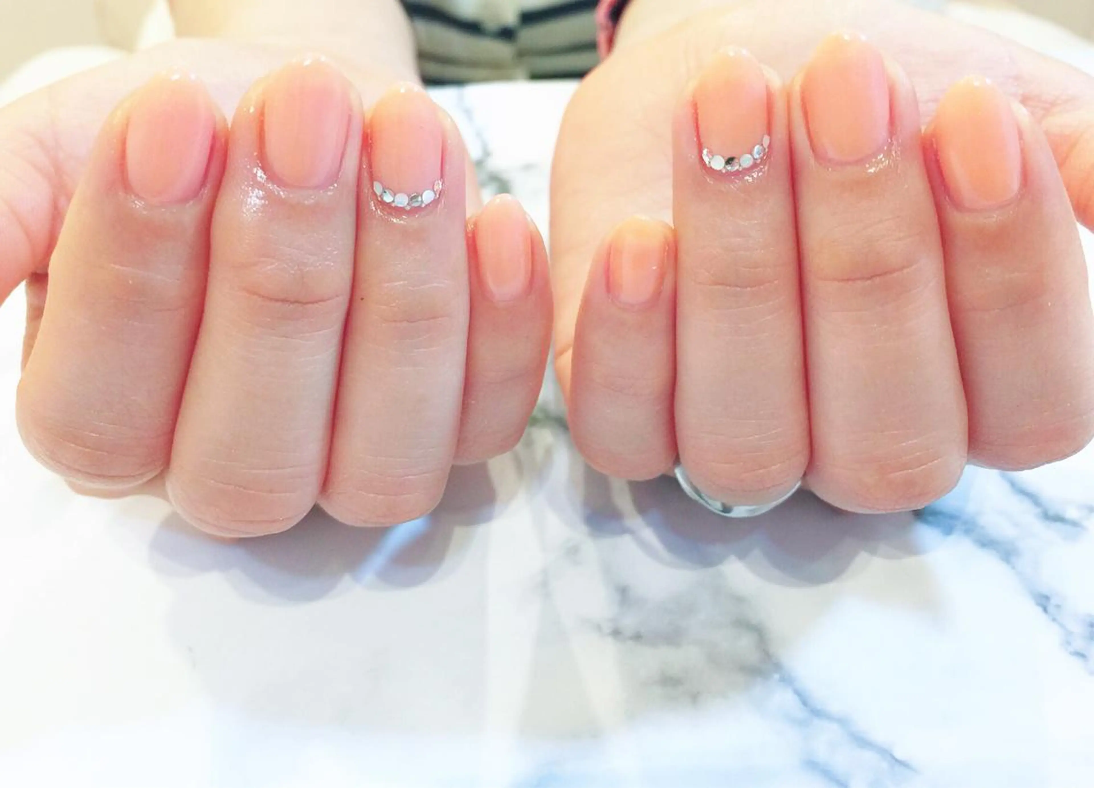 ネイル Viseo《6週間 長持ちパラジェル》のネイルデザイン