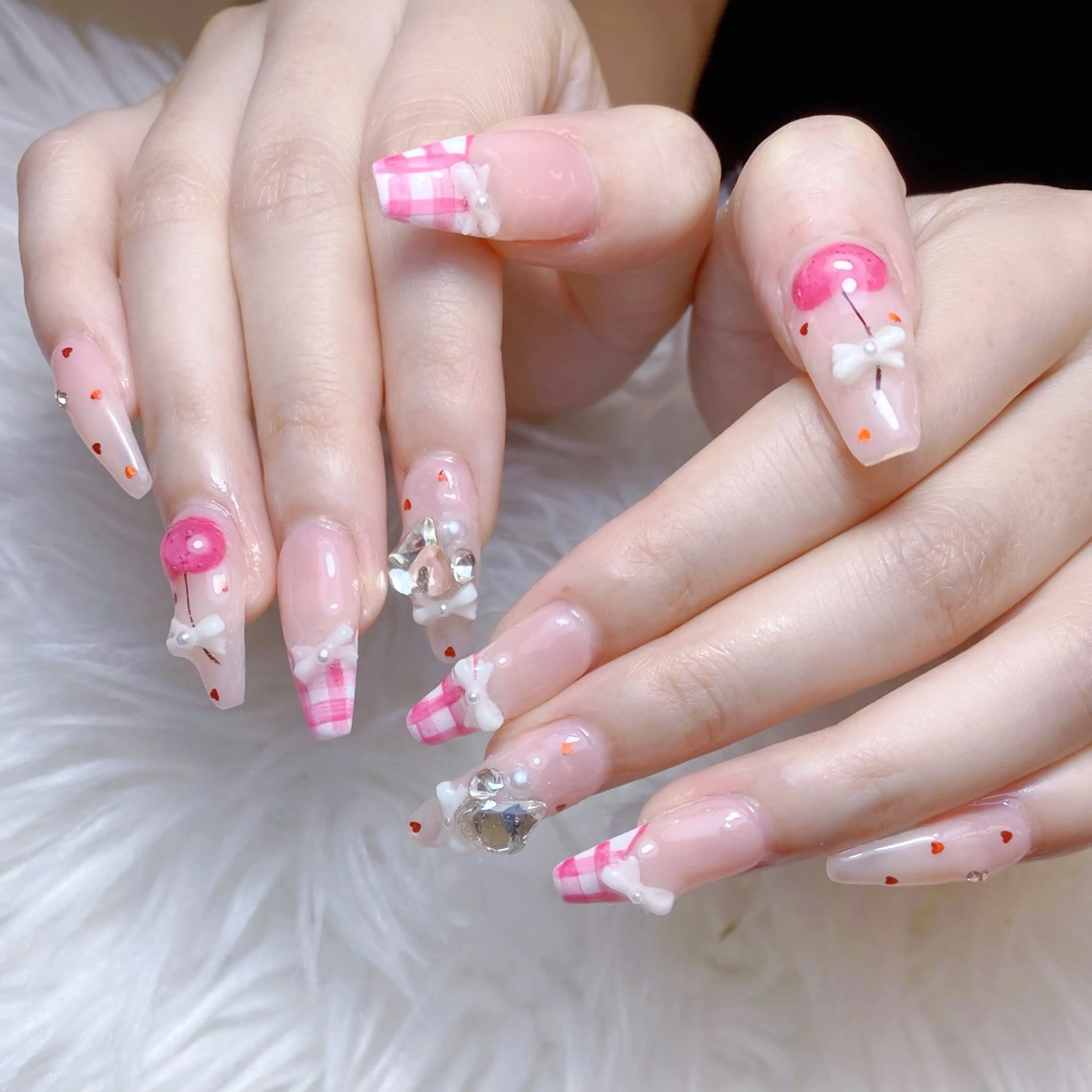 ネイル ハンドネイル ハンドケア Anh Nail 歌舞伎町のネイルデザイン