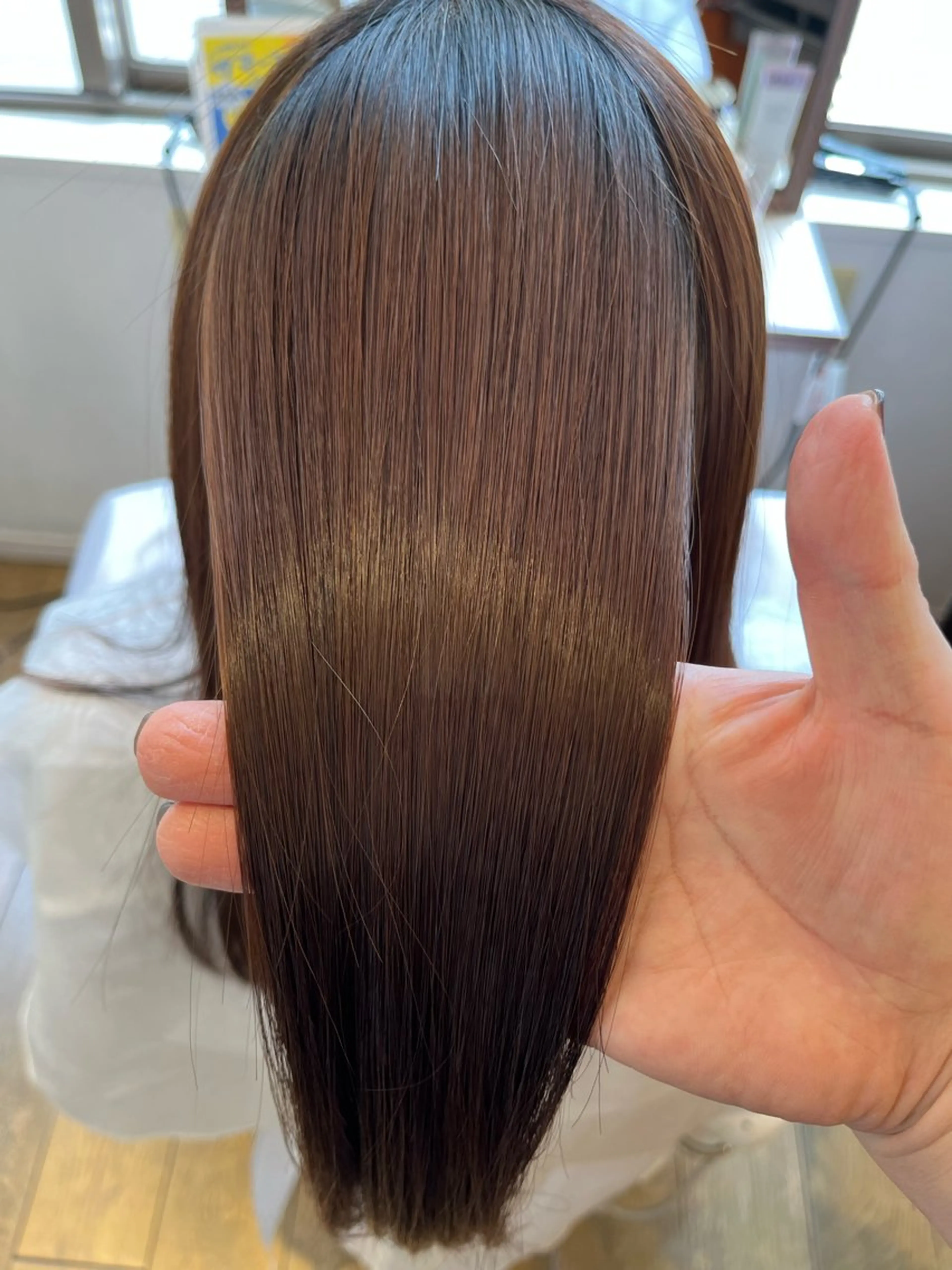 ロング カット 縮毛矯正 透明感カラー 大貫怜司のヘアスタイル