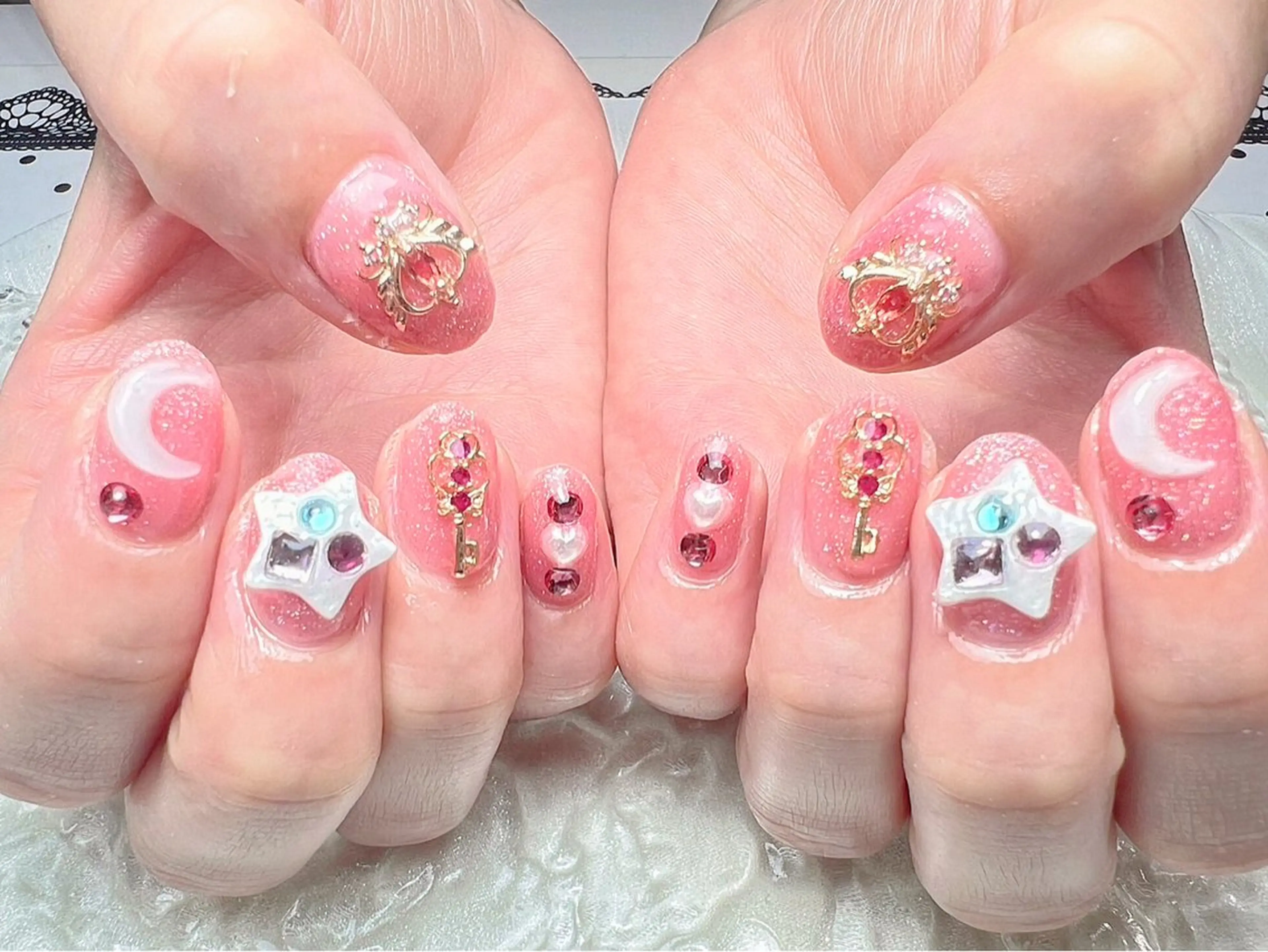 ネイル ハンドネイル マジック ミラーのネイルデザイン