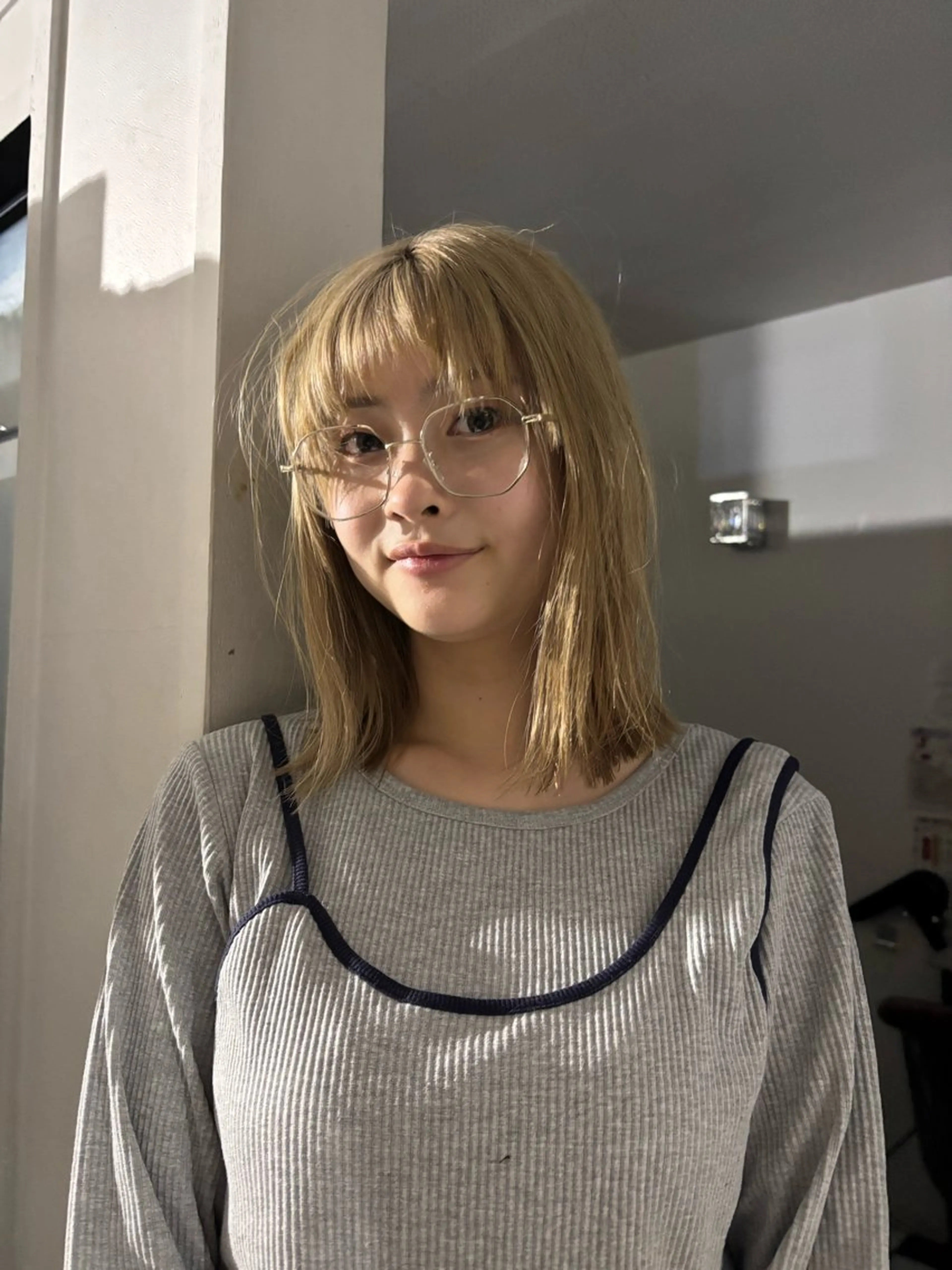 ミディアム 【NARVIS】 菅田愛華のヘアスタイル