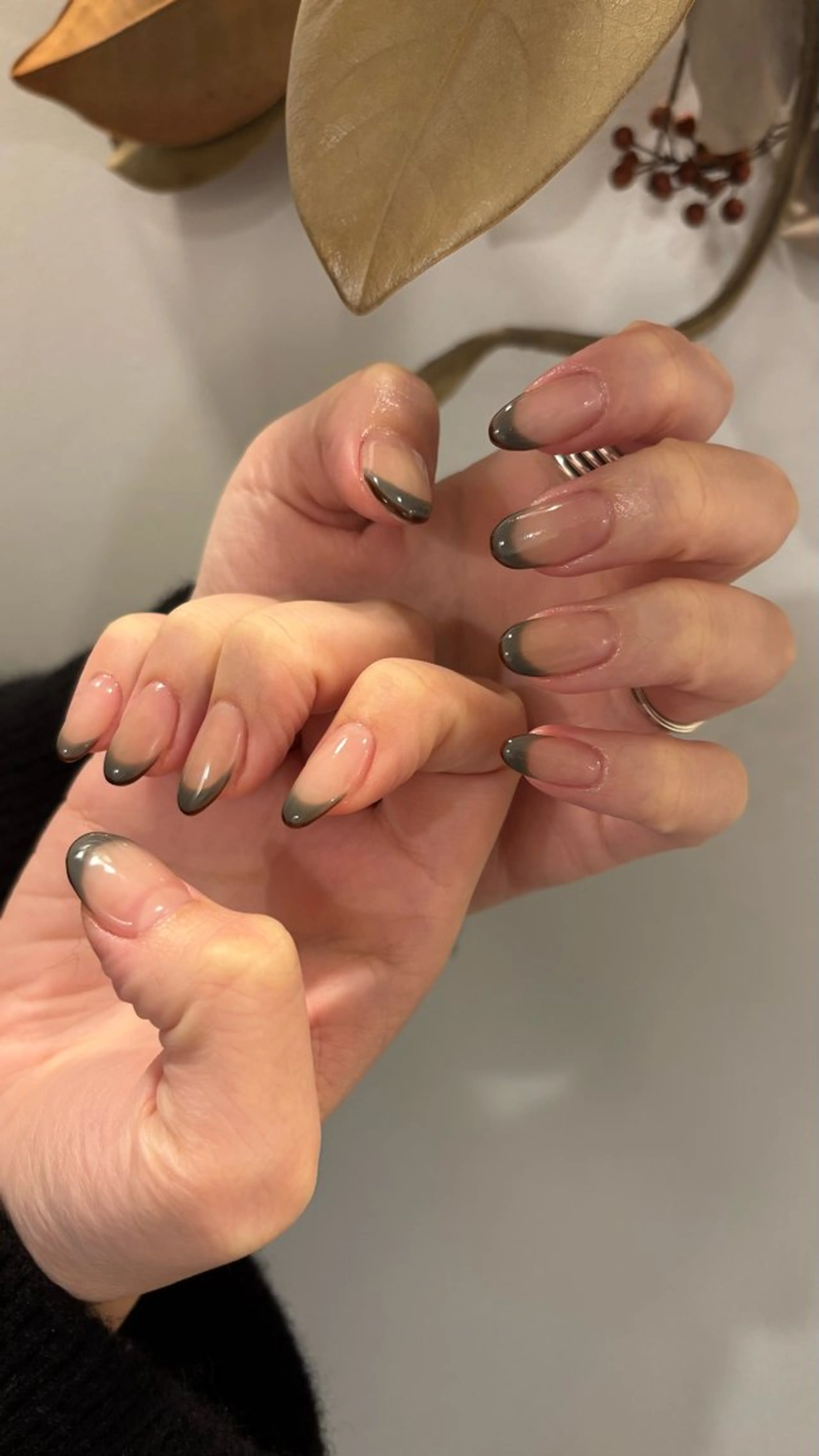 ミディアム NANA no artのネイルデザイン