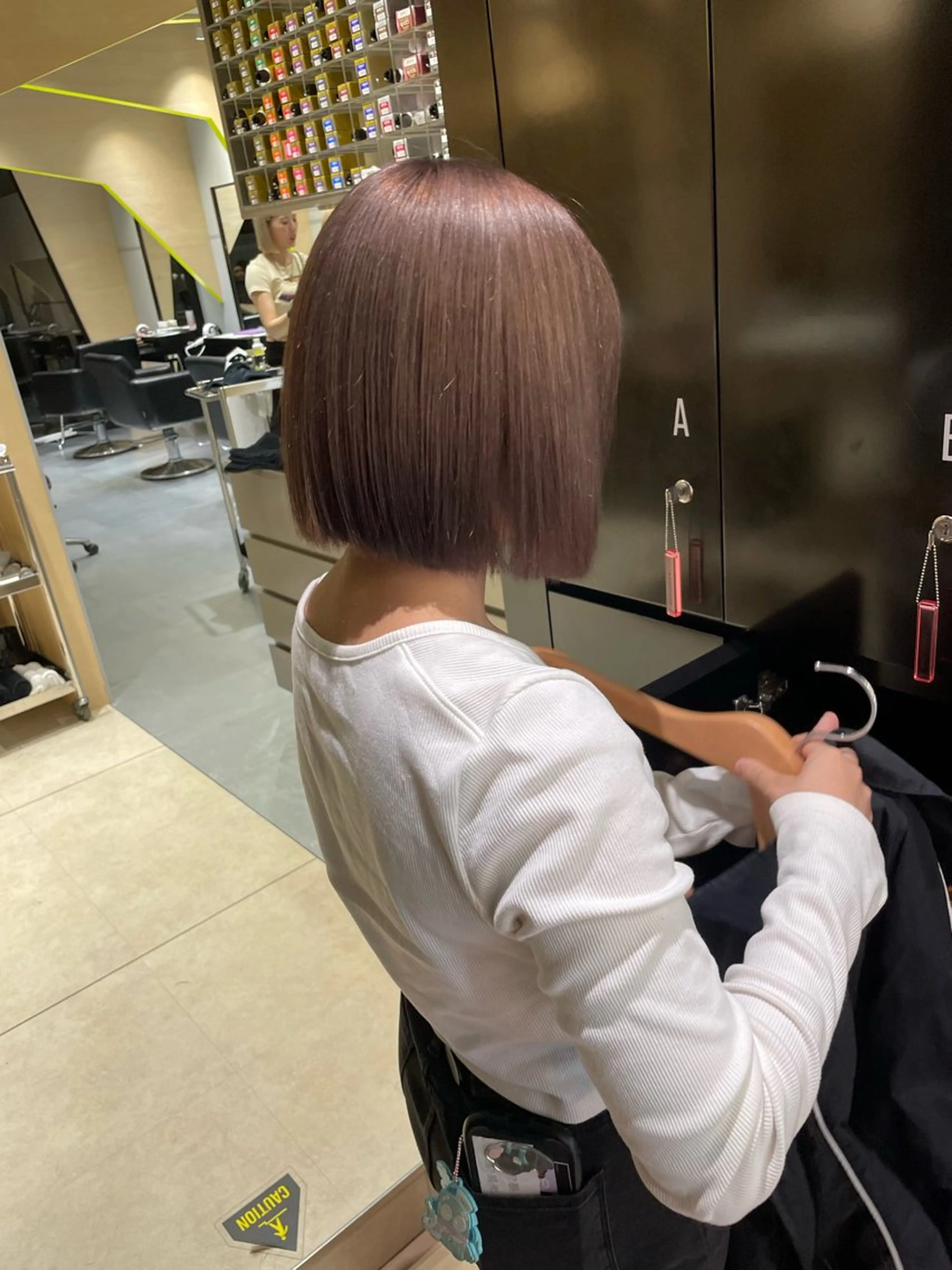 ショート カラー ブリーチ 8HAIR / MAYUのヘアスタイル