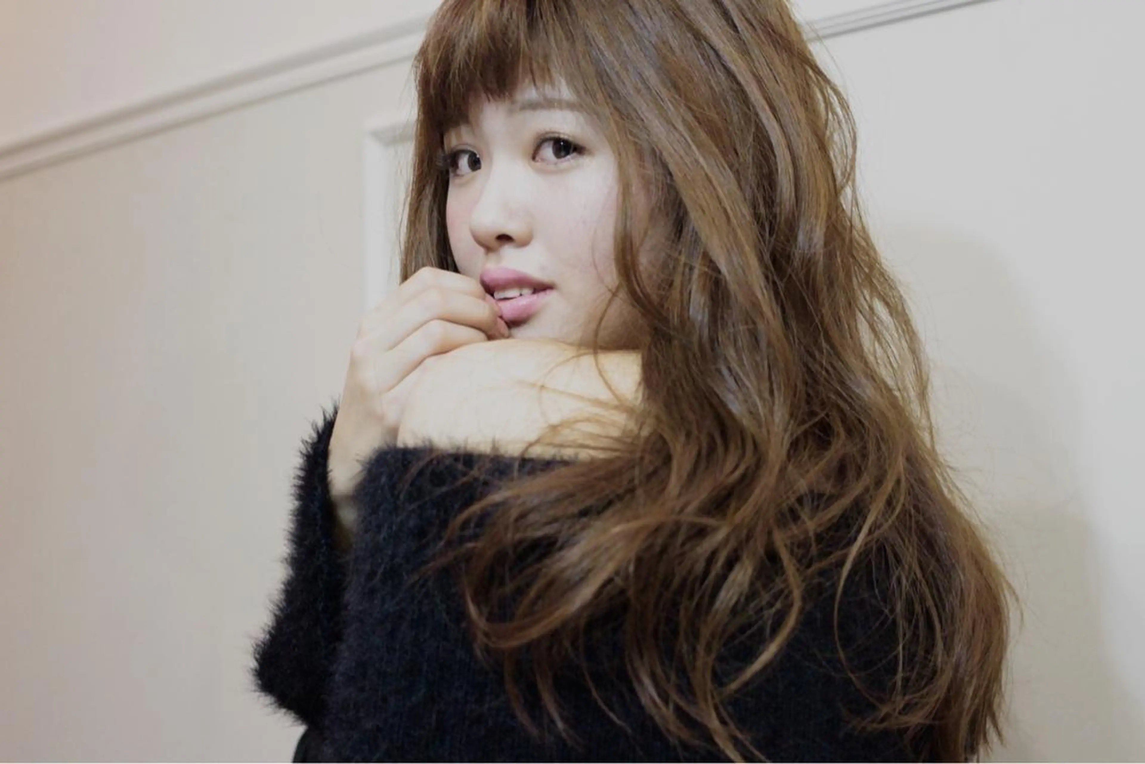 ロング 松田 由貴のヘアスタイル