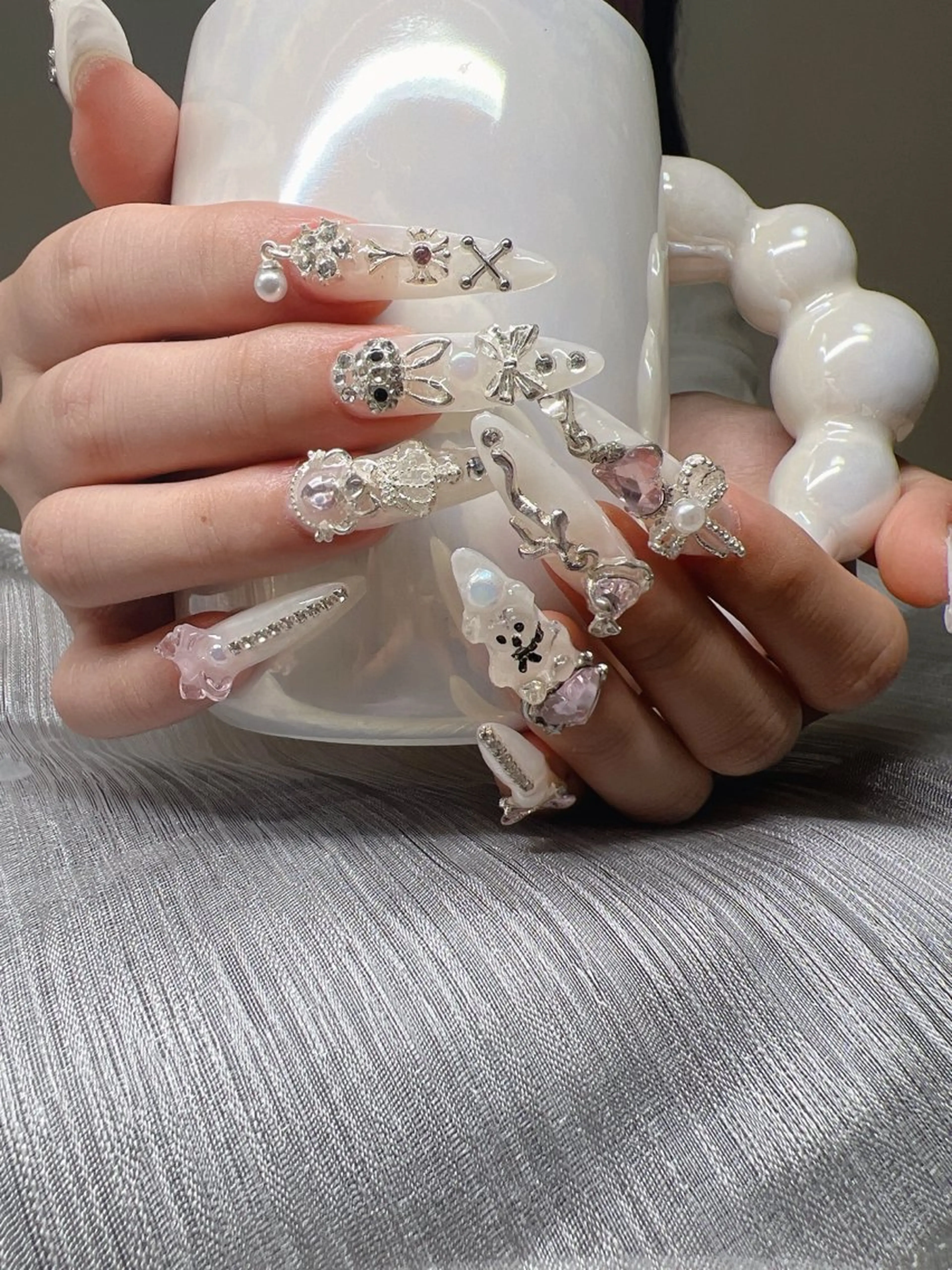 ネイル ハンドネイル Lee Nailsのネイルデザイン