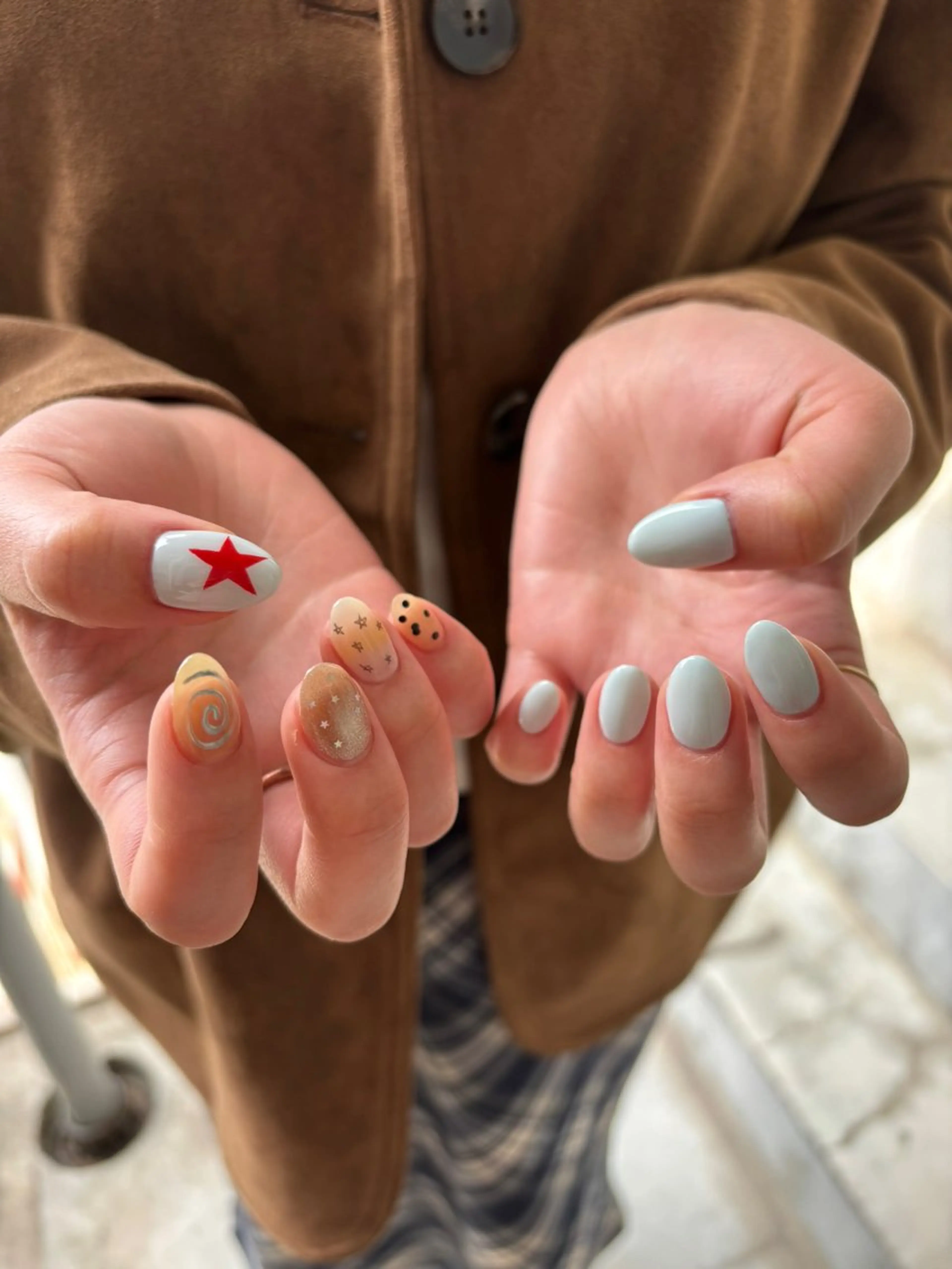 ネイル Manon Tomiのネイルデザイン