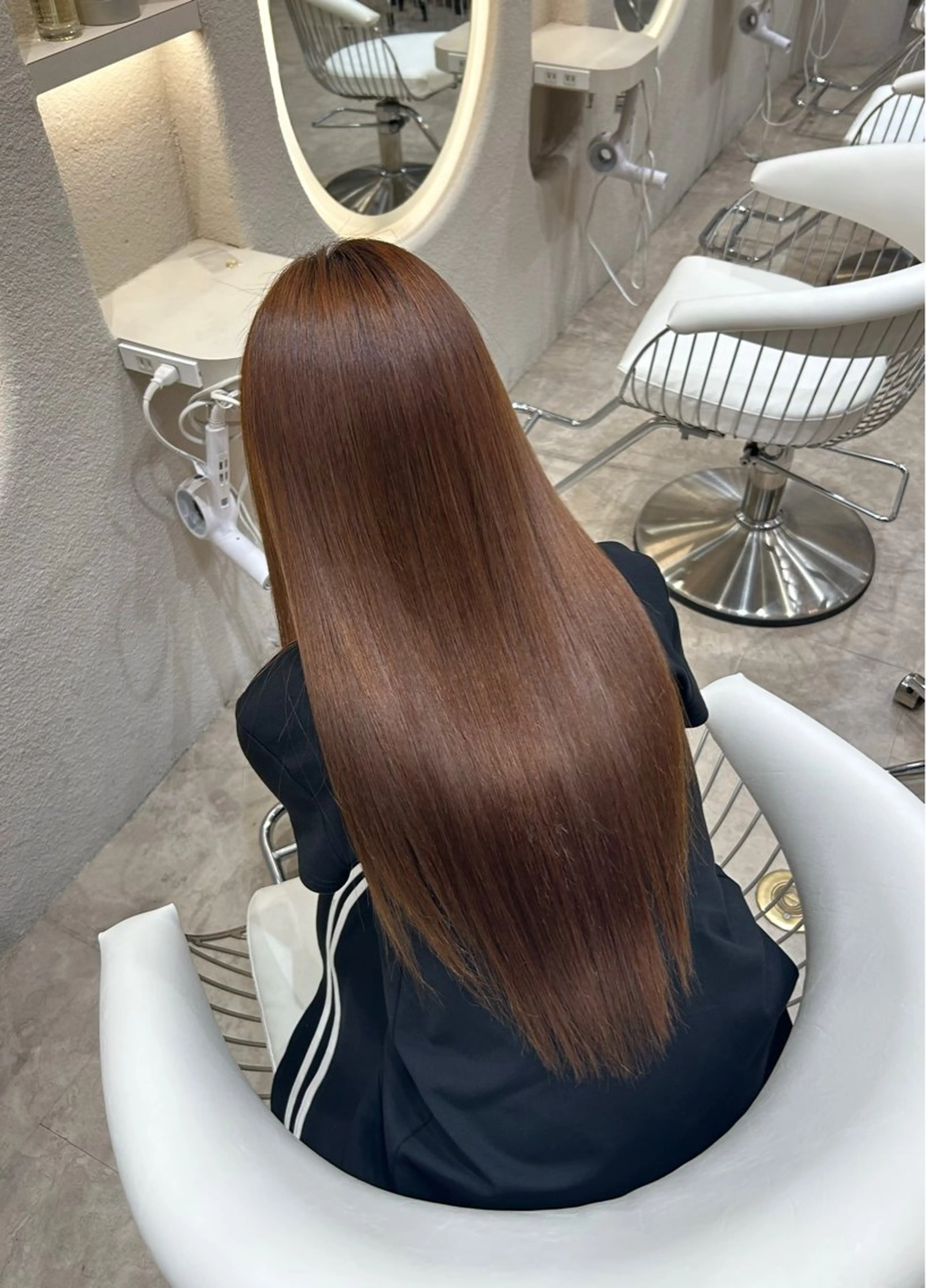 【さらさらツヤ髪🫗♡】やわらか美髪縮毛矯正+ トリートメント🎀の写真