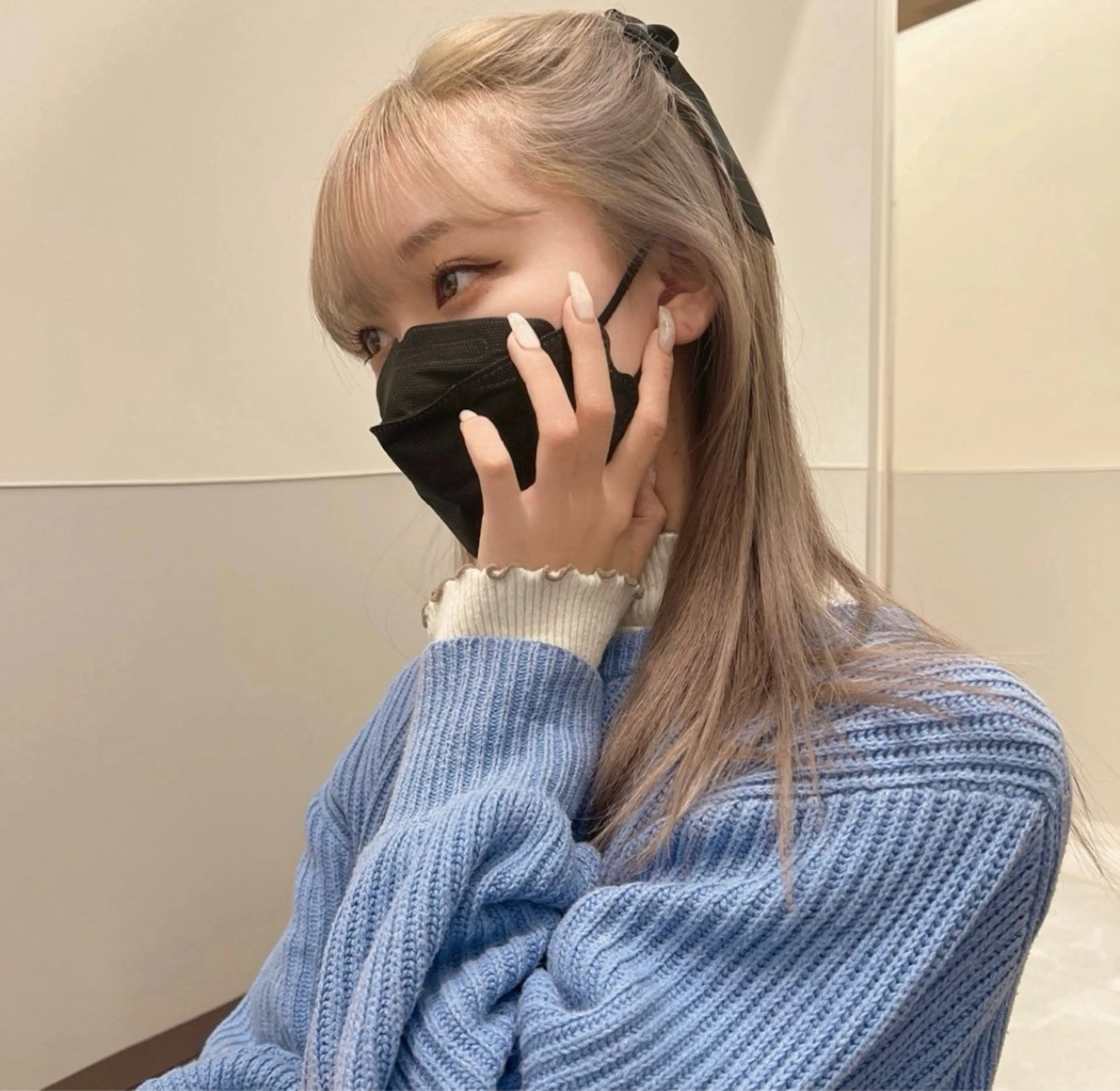 ロング 顔周りカット 小顔カット VIVIE 福岡天神店のヘアスタイル