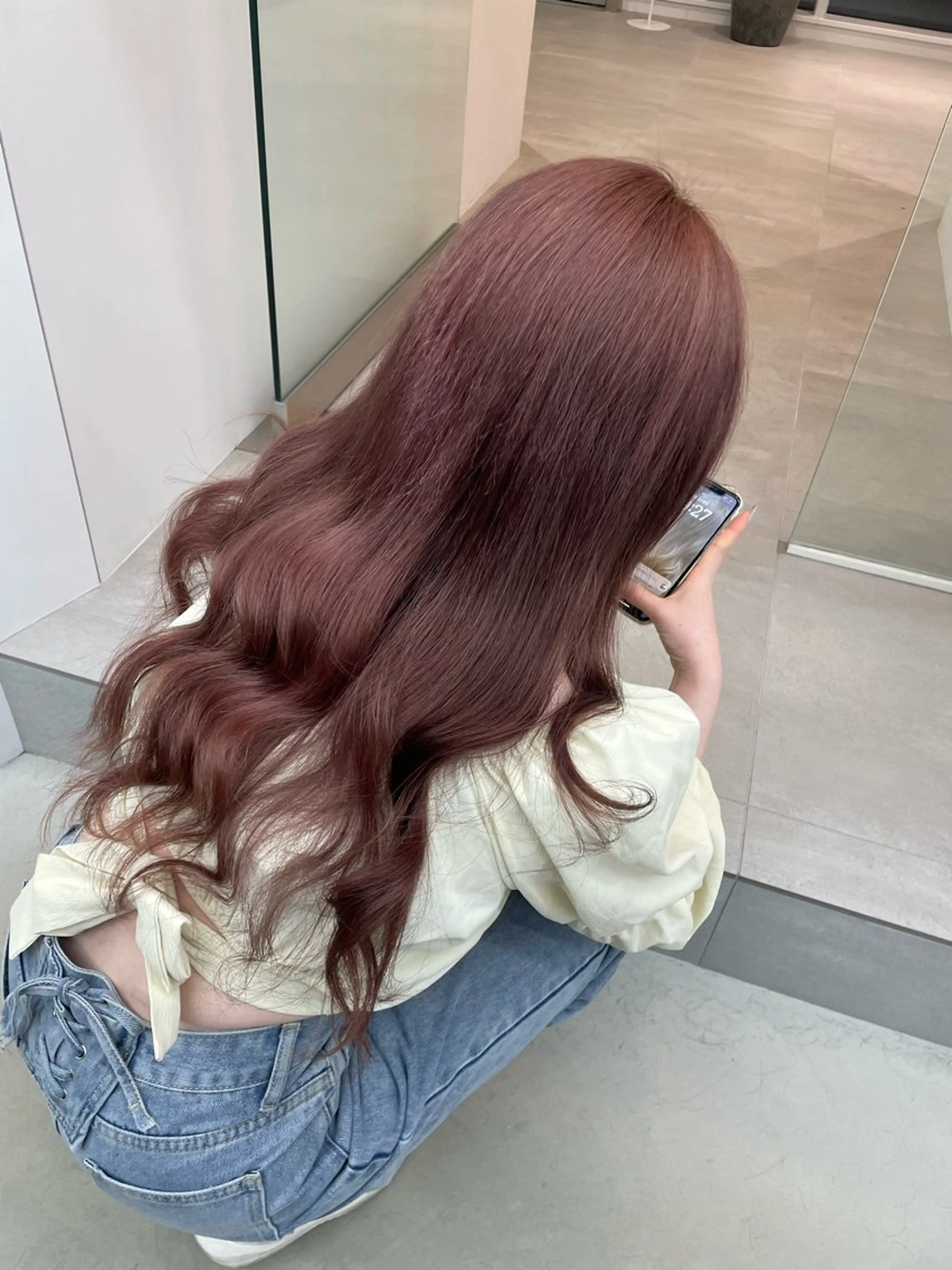 ロング カラー ブリーチ ダブルカラー ハイトーンカラー ブリーチなしカラー 吉沢遣人/レイヤー 艶カラー/抜け感のヘアスタイル