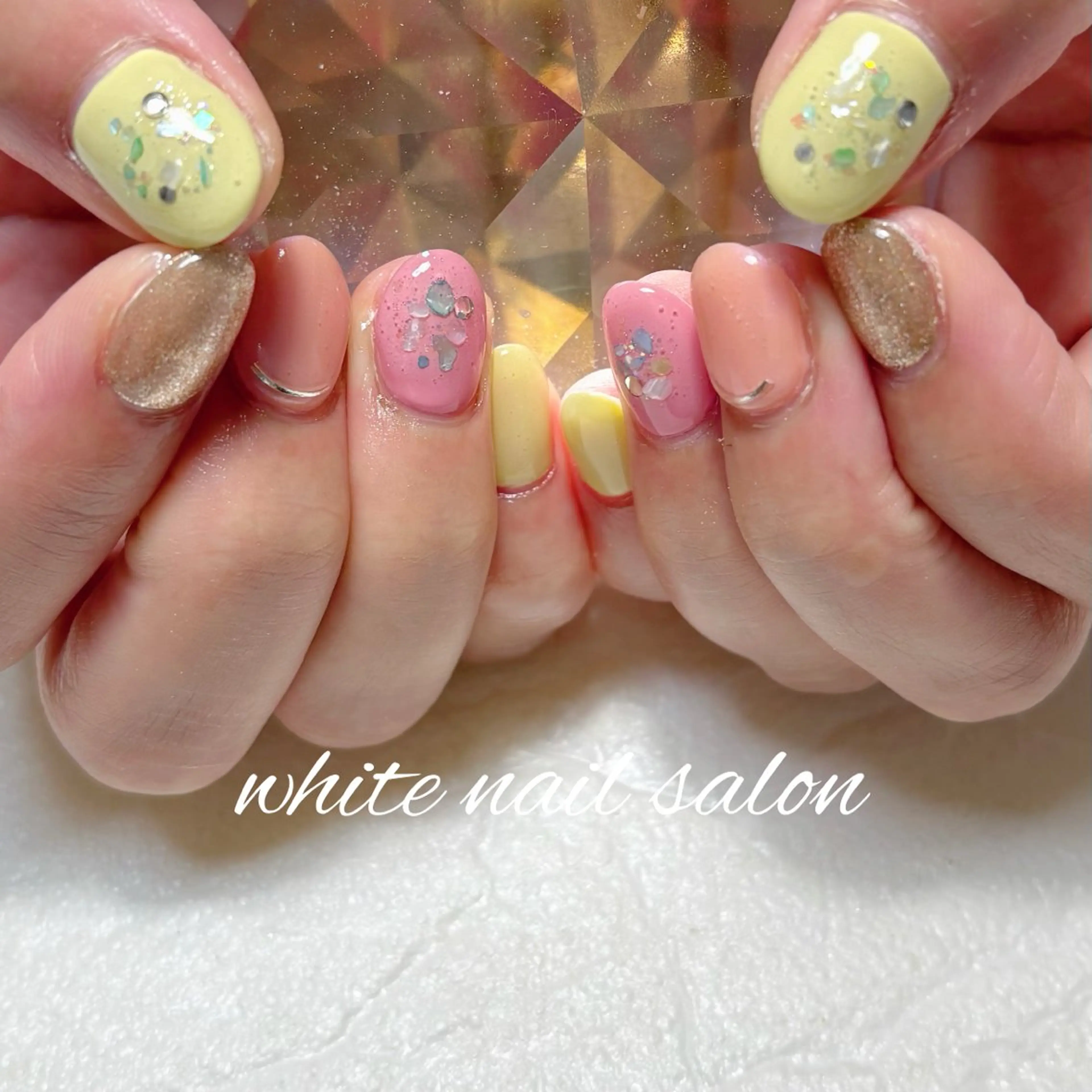ネイル フットネイル ハンドネイル white nail salonのネイルデザイン