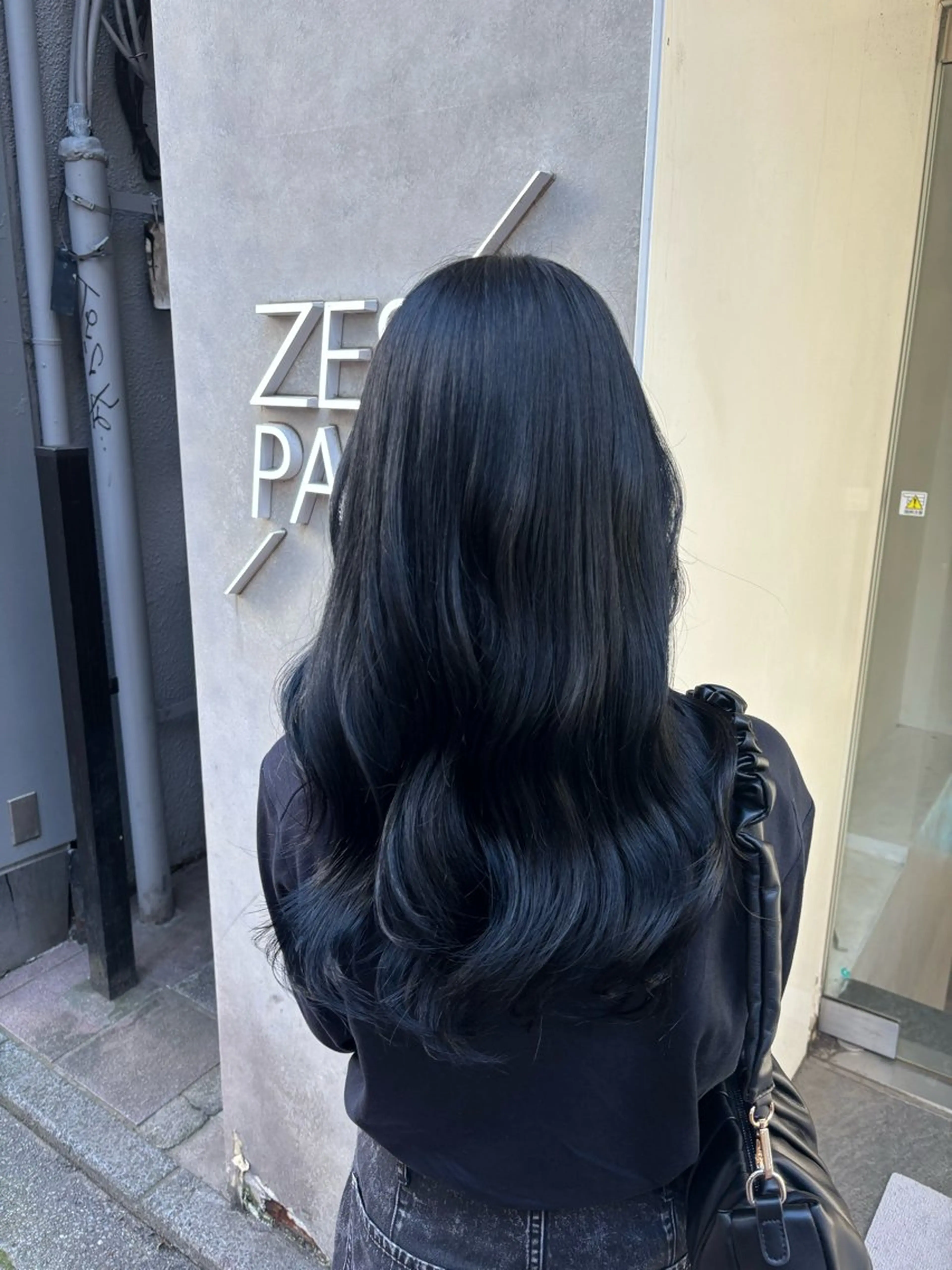 ロング カラー ヘアカラー ハイトーン/レイヤー nail 百咲💌のヘアスタイル