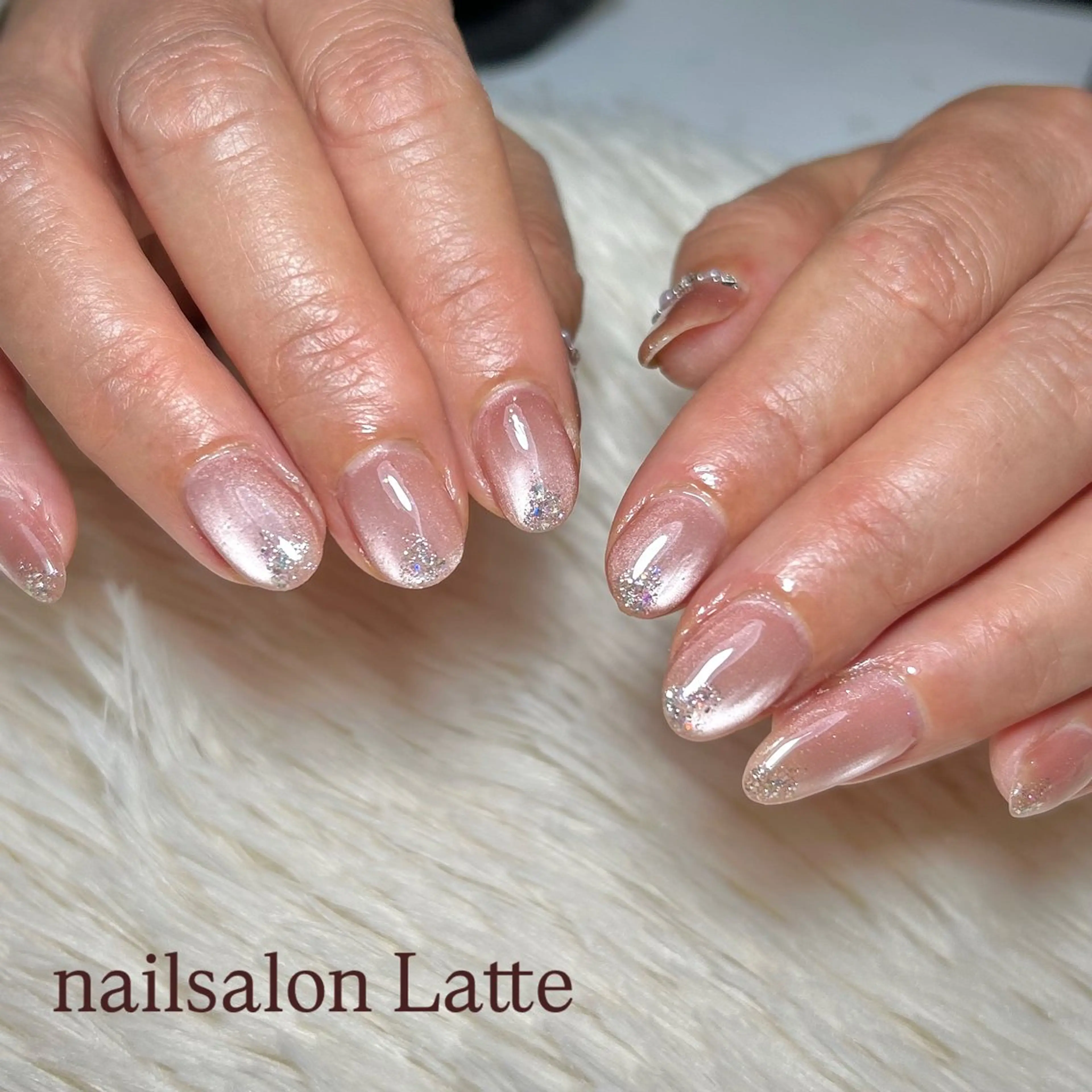 ネイル Nailsalon Latteのネイルデザイン