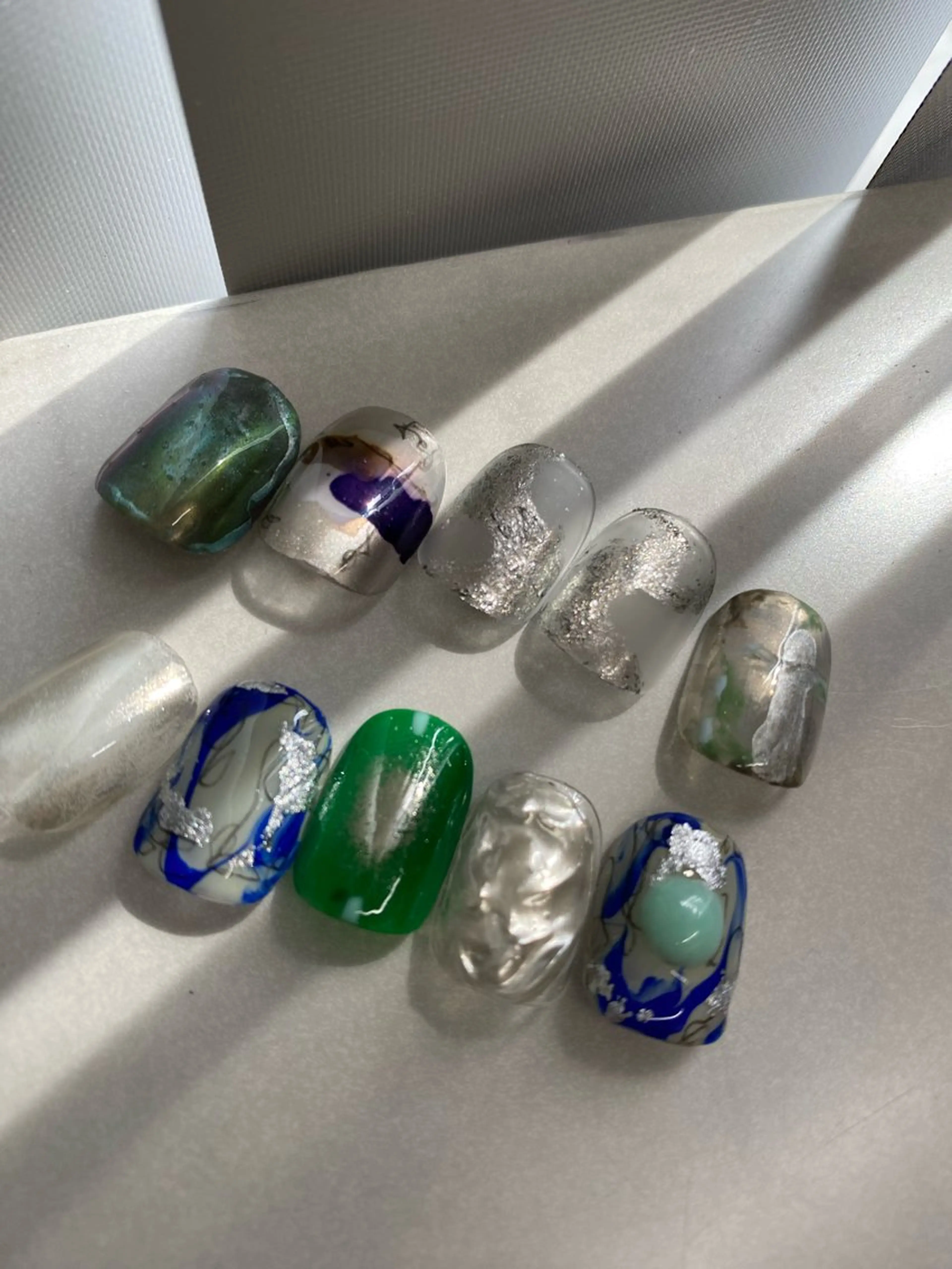 ネイル ジェルネイル マグネットネイル ニュアンスネイル ワンカラーネイル パラジェル ハンドネイル 草加ニュアンスネイル 🌚hersのネイルデザイン