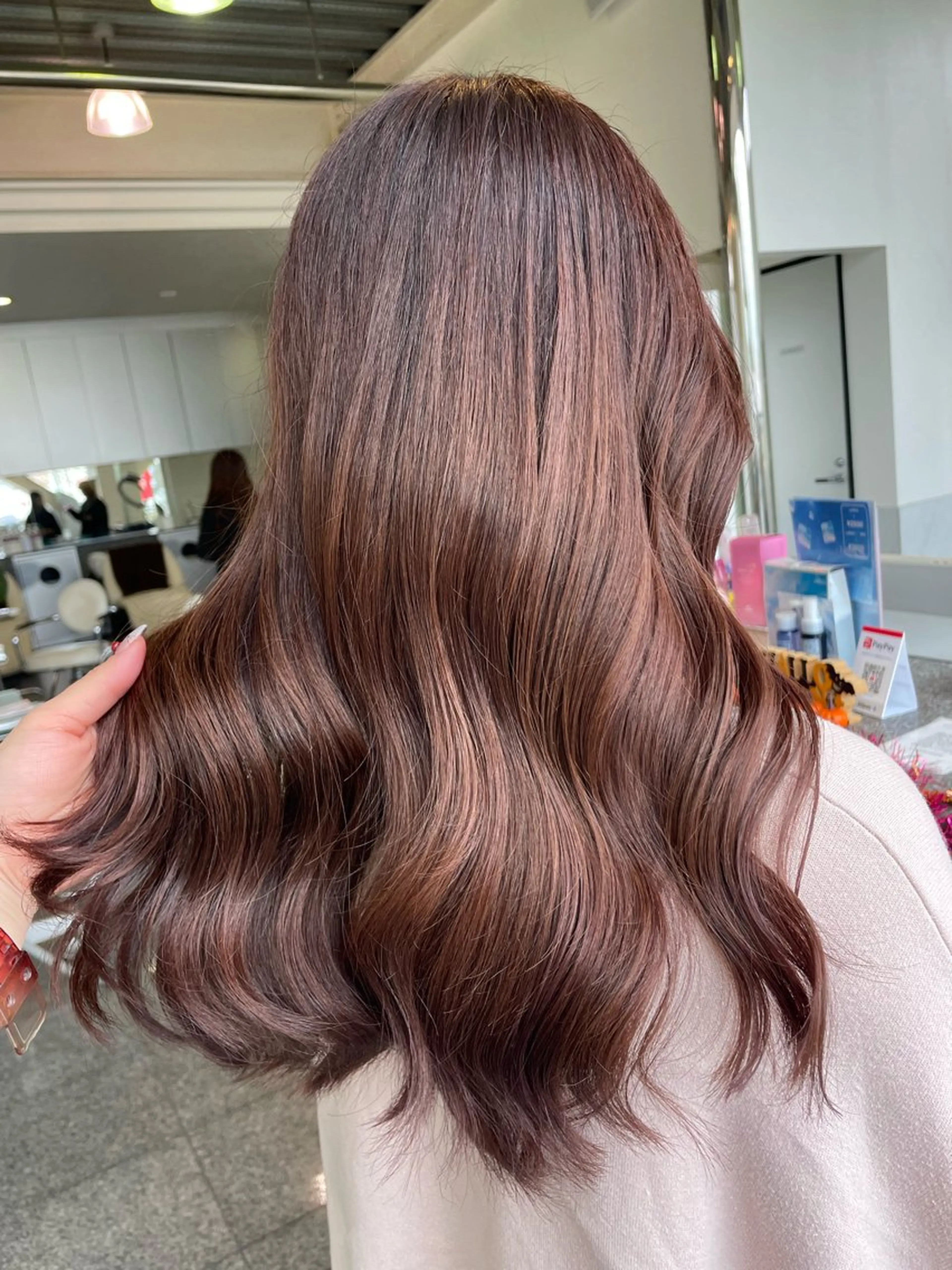 セミロング カラー ラベンダーカラー ピンクカラー ピンクラベンダー ハイトーン/ブリーチ 🤍足立里湖のヘアスタイル