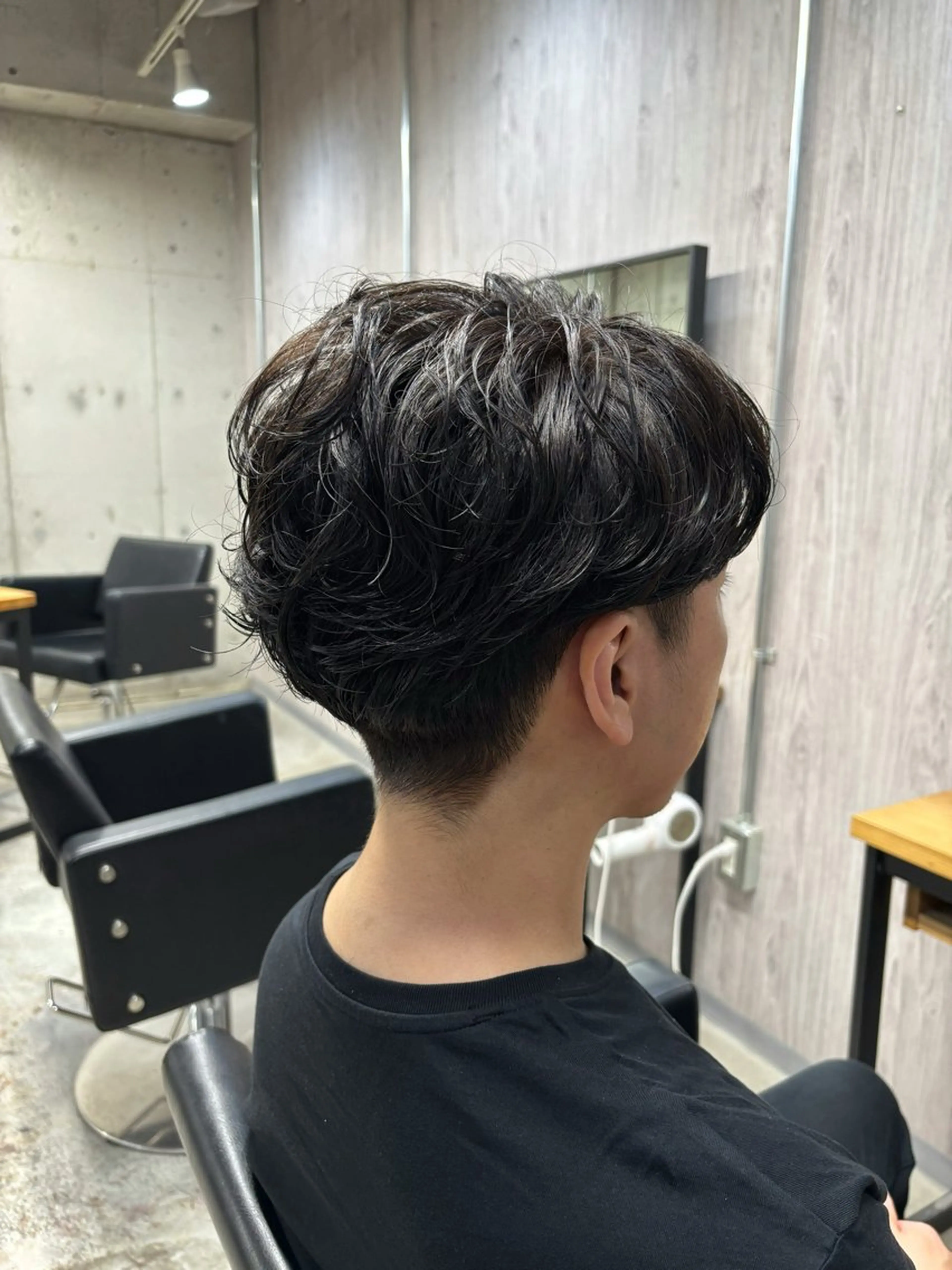 ショート メンズ かの／GiseL／ ハイトーン／ブリーチのヘアスタイル