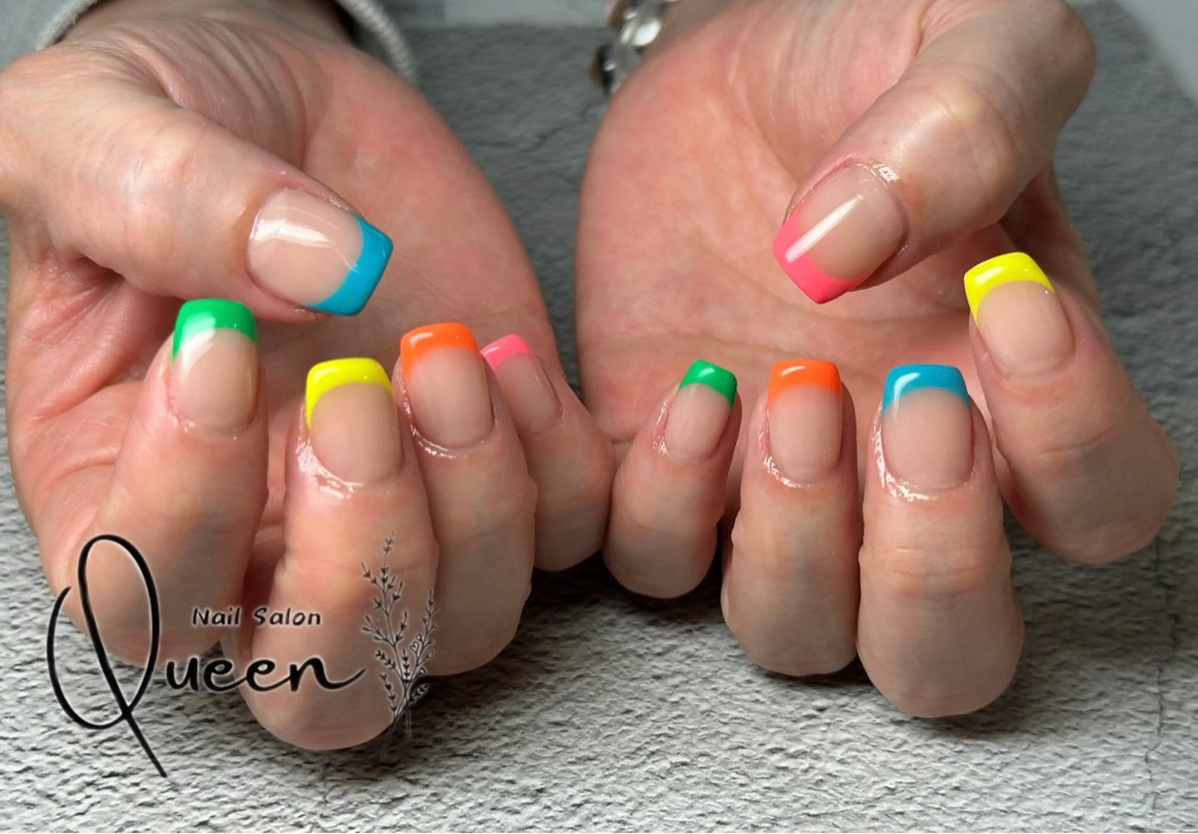 ネイル ハンドネイル Queennail 北堀江AYAのネイルデザイン