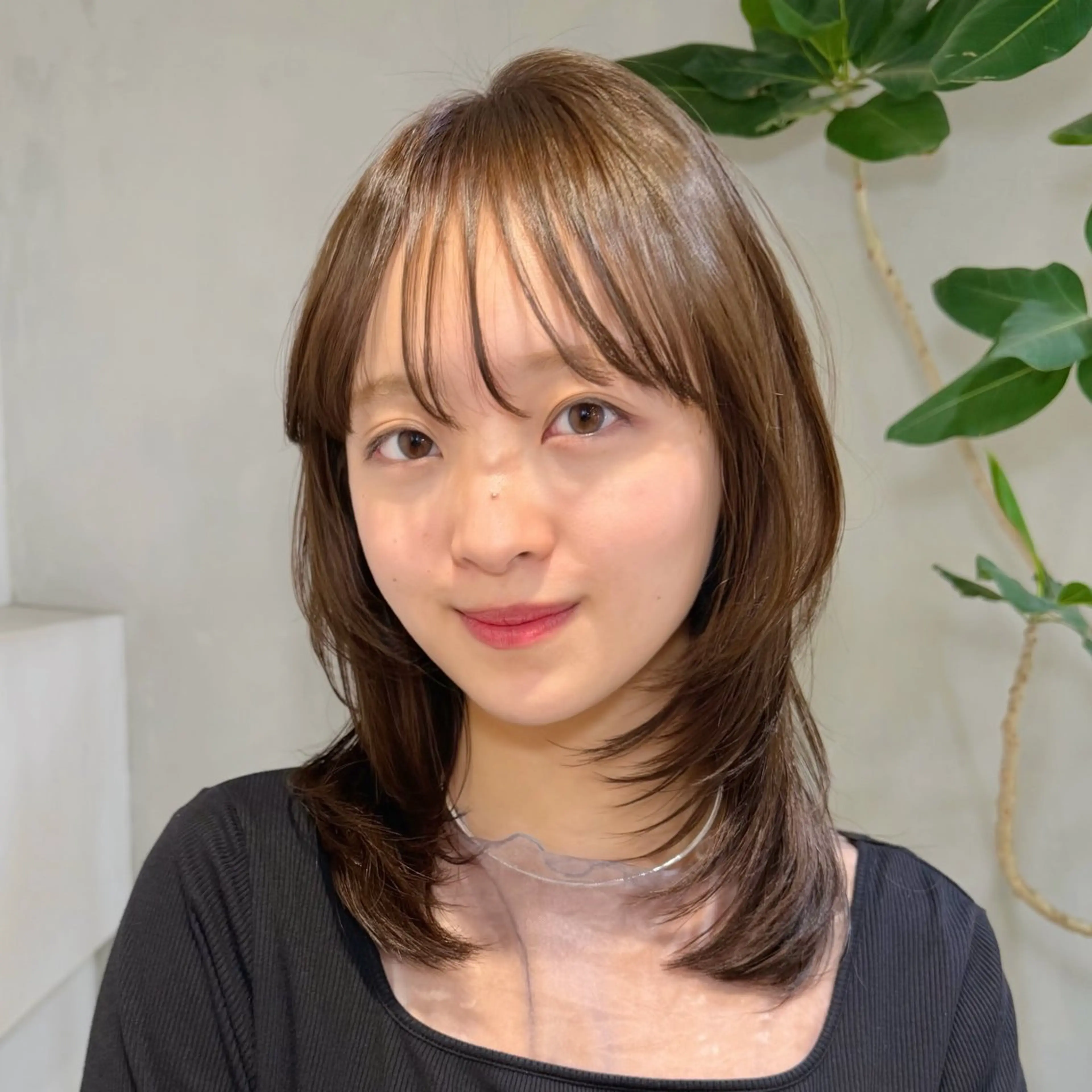 ミディアム カラー SAKI 新宿のヘアスタイル