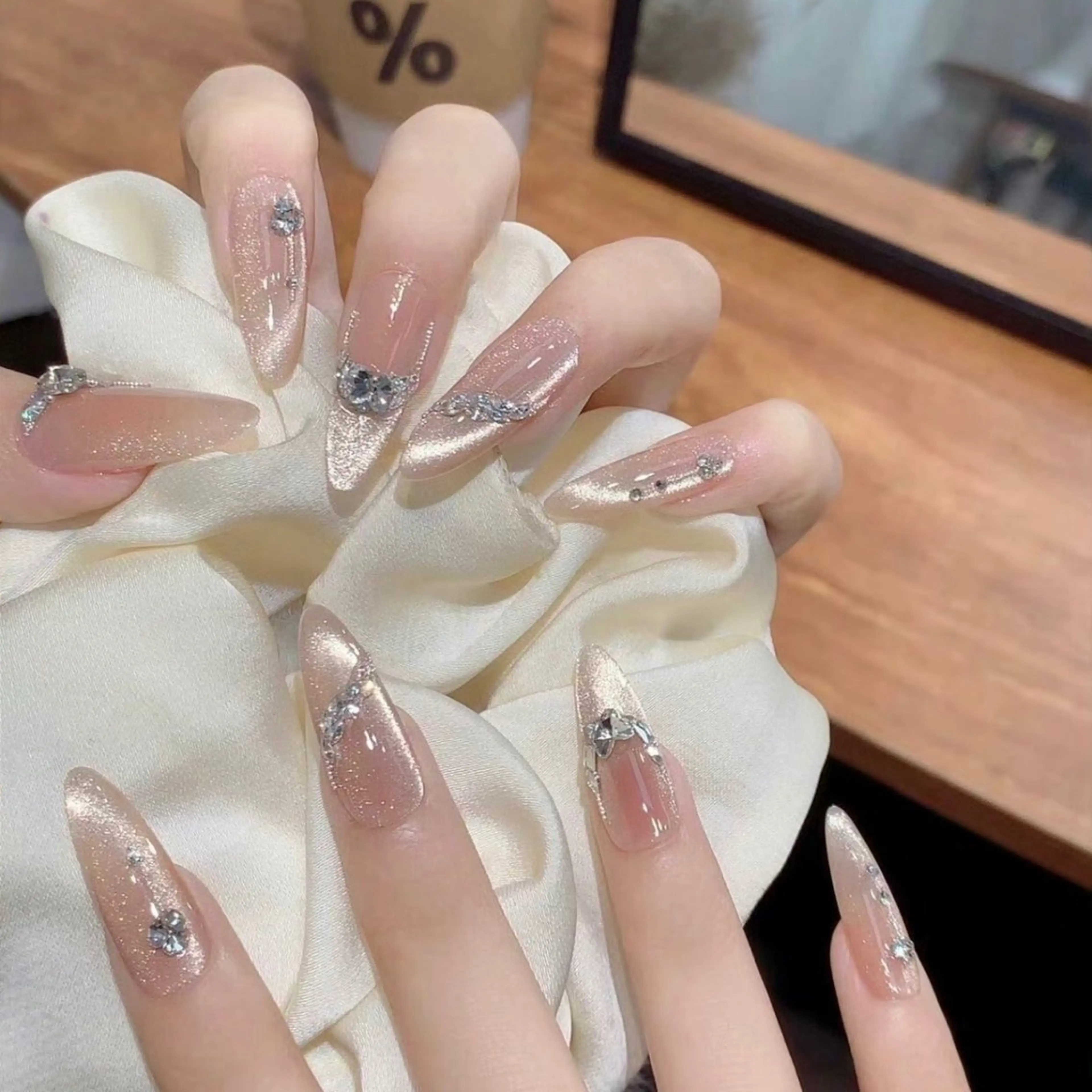 ネイル ハンドネイル D-BEAUTY Nailsalonのネイルデザイン