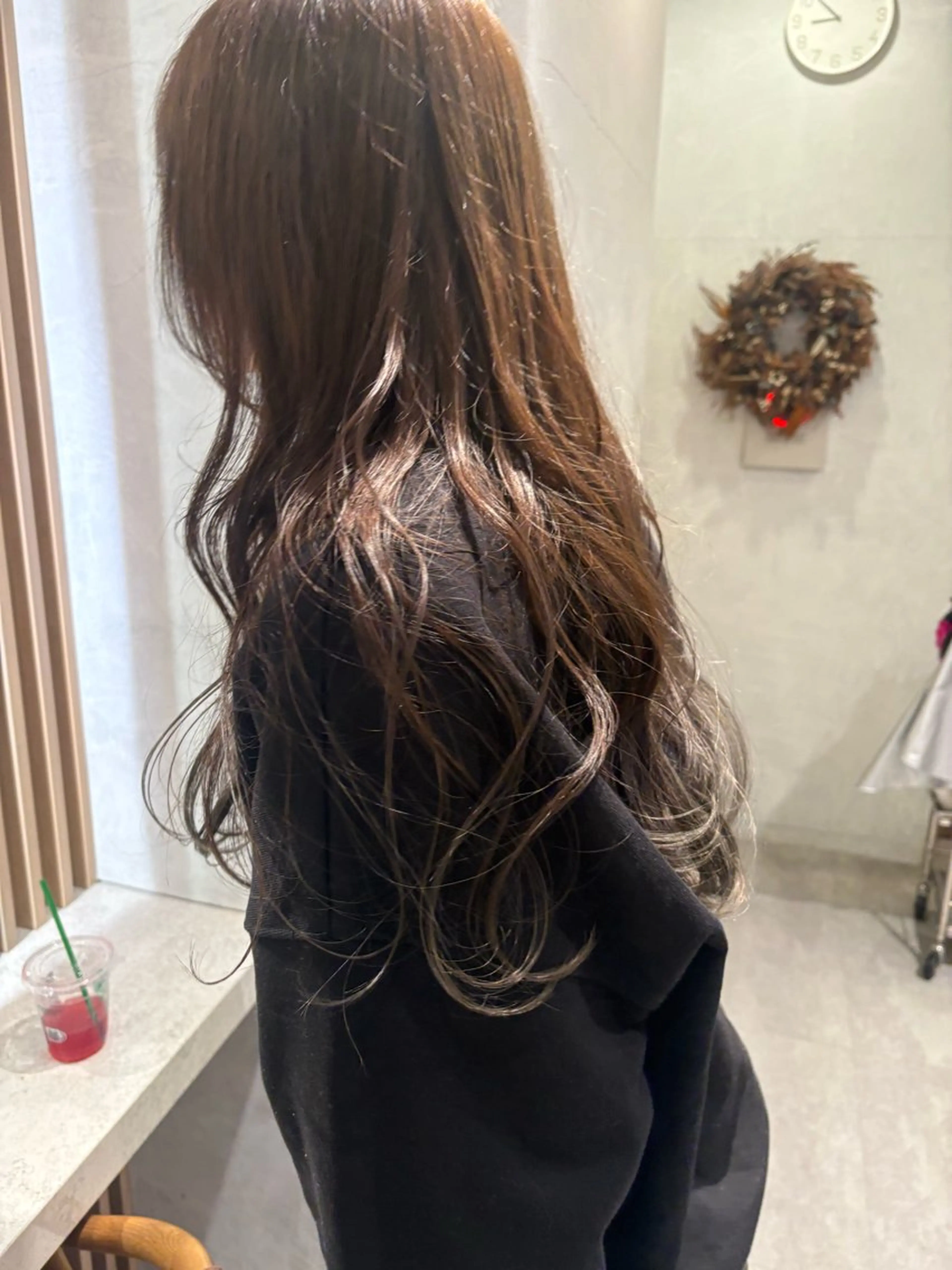 ロング カラー cyez manaのヘアスタイル