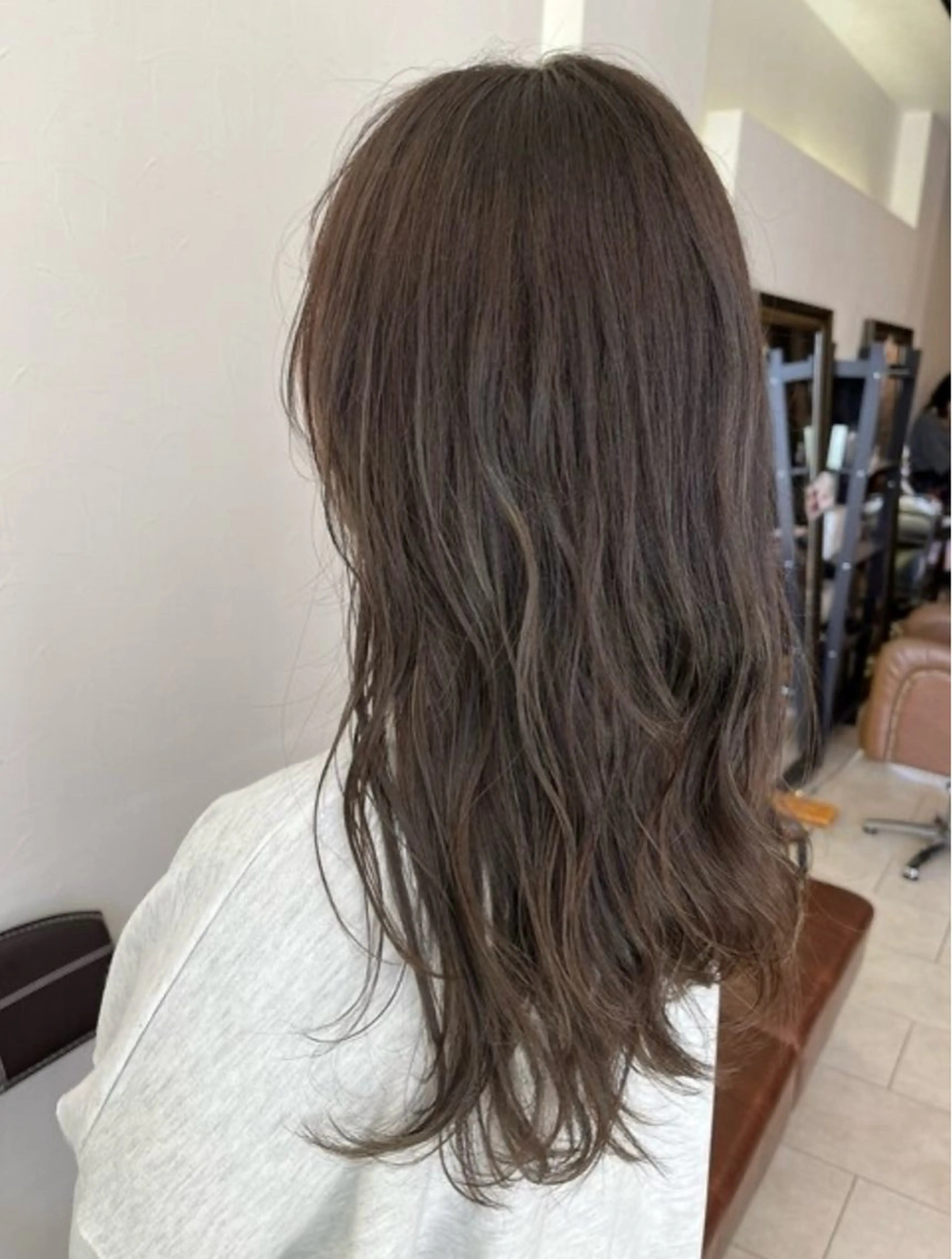 ロング カラー カット パーマ Cuthie 泉川のヘアスタイル