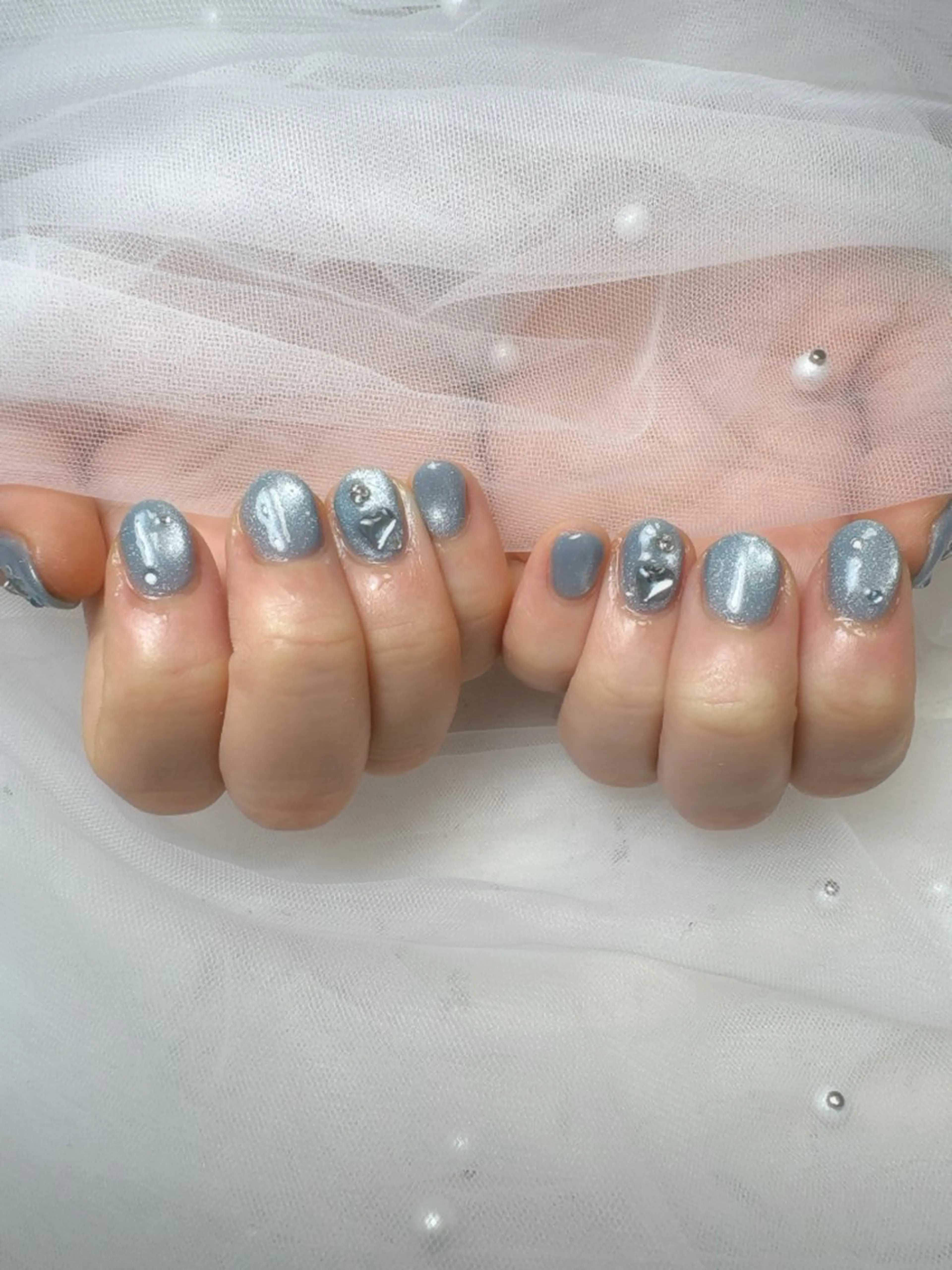 ネイル キラキラネイル 韓国ネイル 持ち込み ワンホンネイル ハンドネイル Queeens nailのネイルデザイン