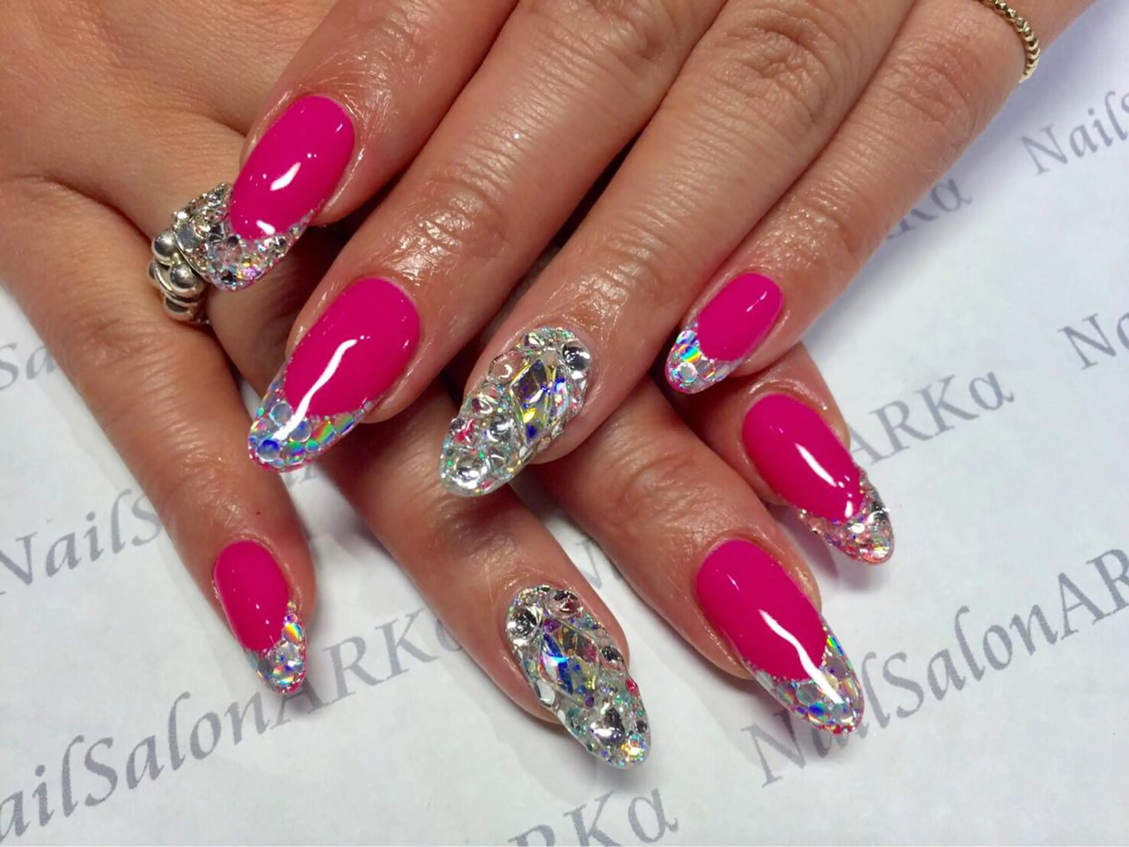 ネイル Nailsalon ARKαのネイルデザイン