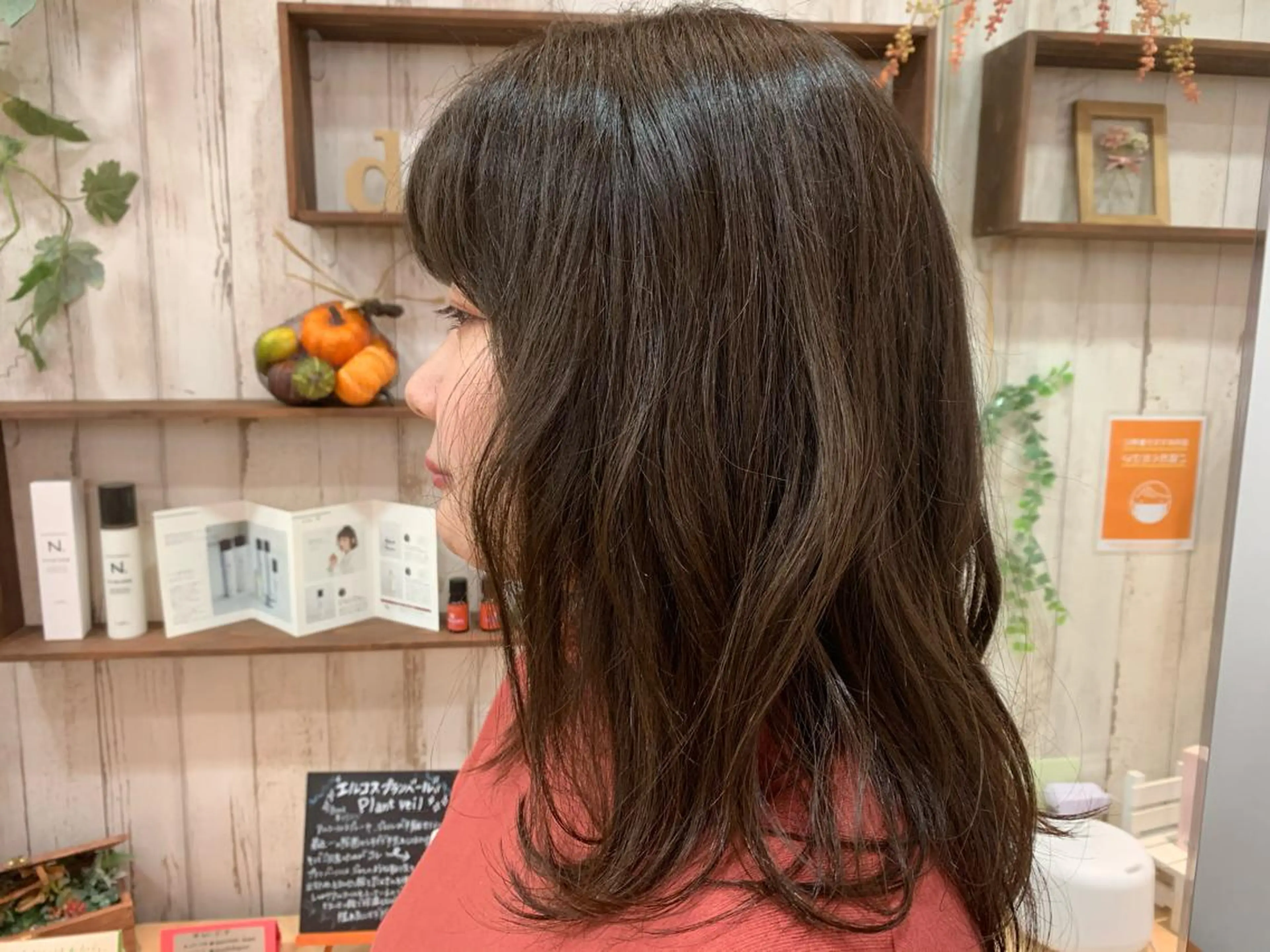 セミロング カラー レイヤーカット ✨吉祥寺Niche✨ 平山薫のヘアスタイル