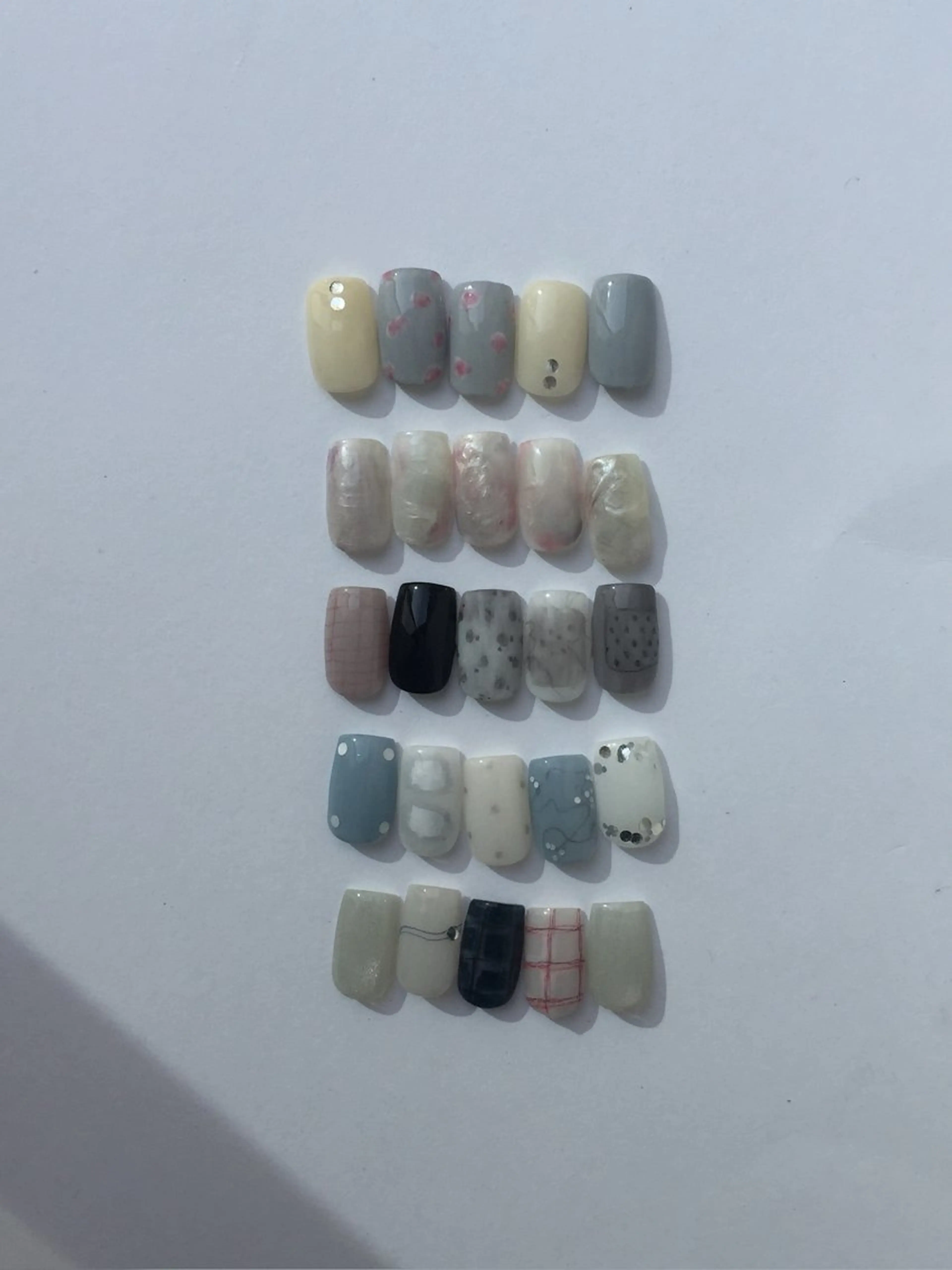 ネイル peil nailのネイルデザイン