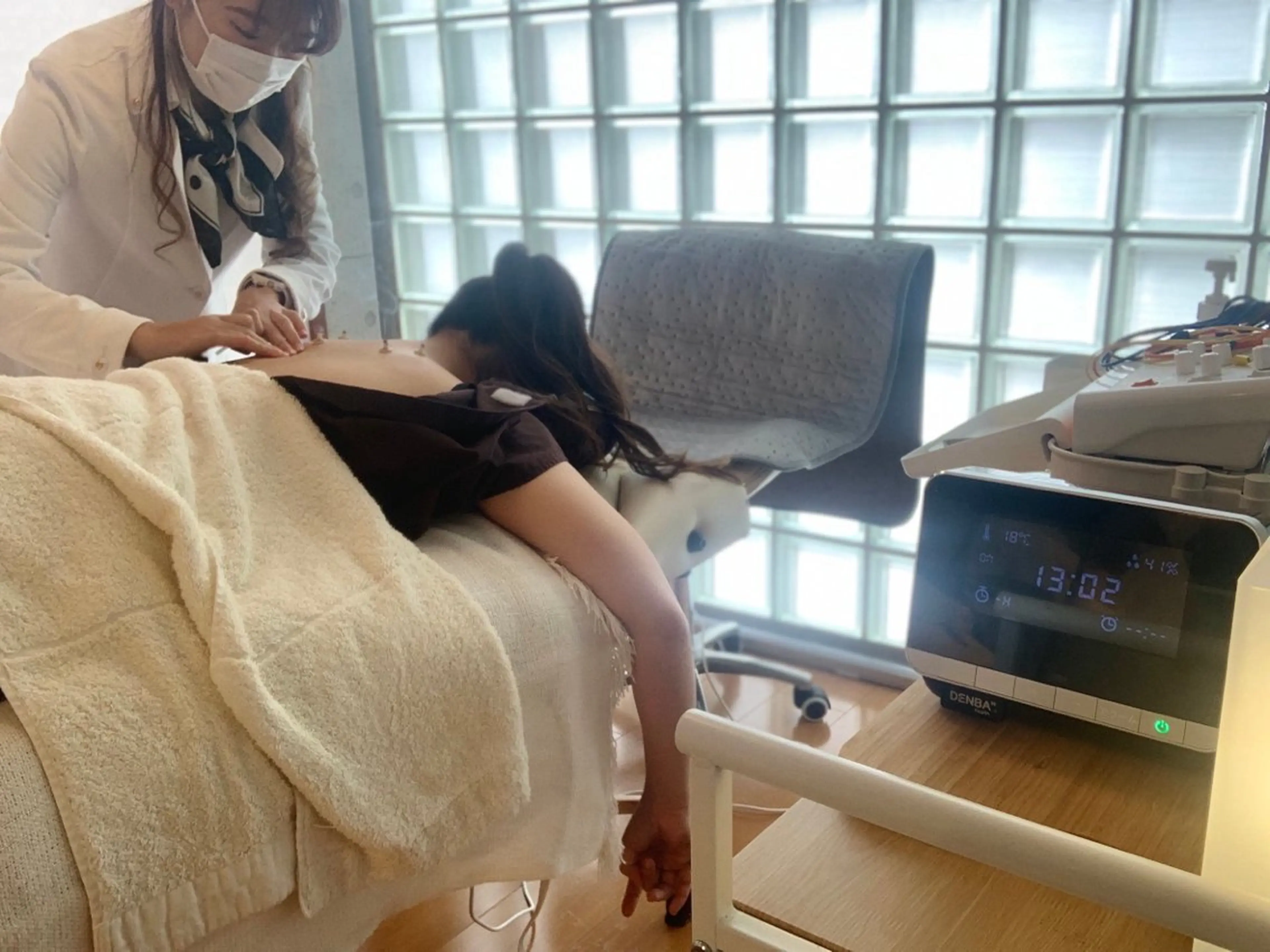 人気No.2【首肩こり.腰痛改善★むくみケア】 全身調律鍼 60分 《2回施術》の写真