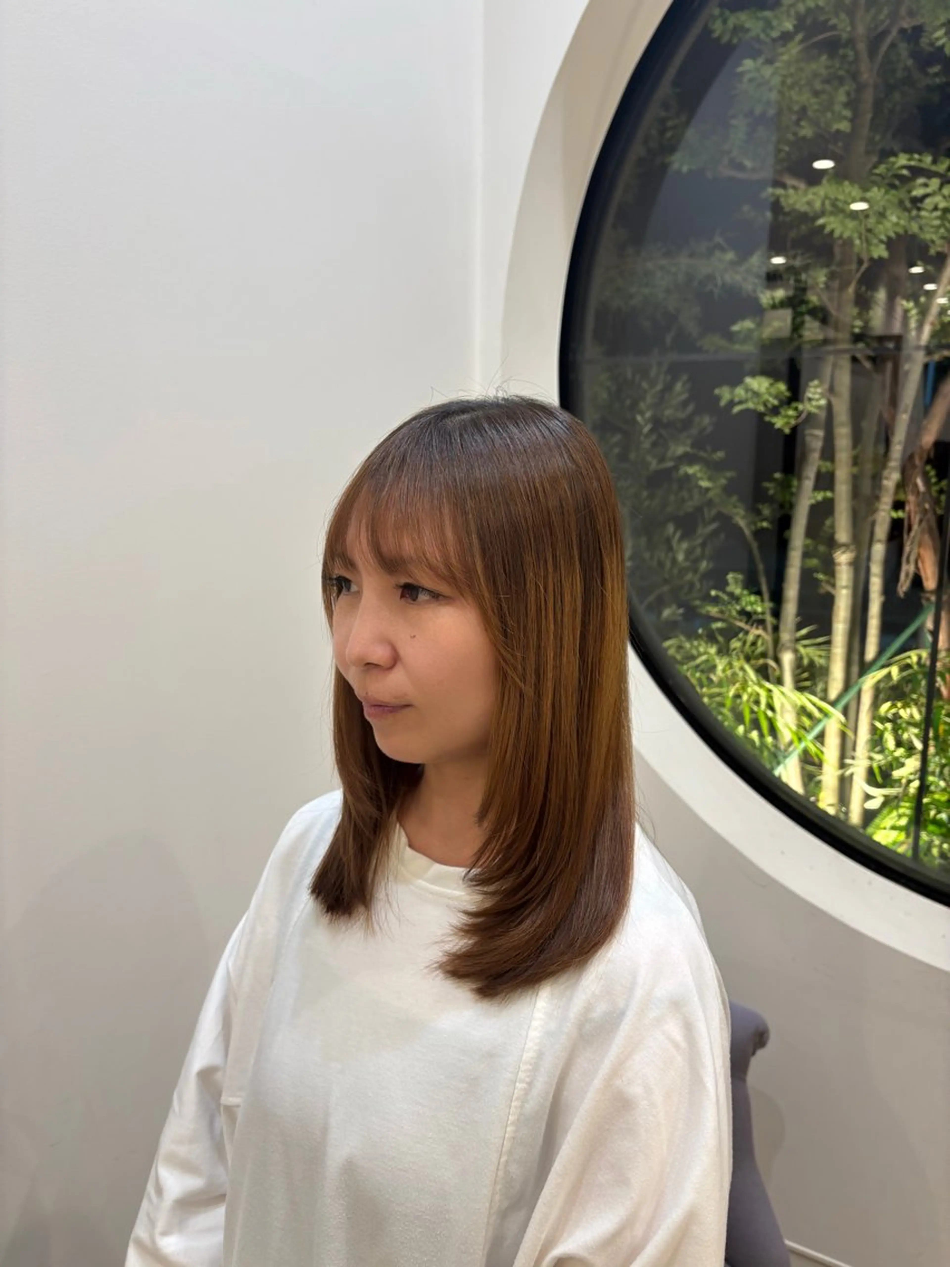 セミロング MAHAE 中司のヘアスタイル