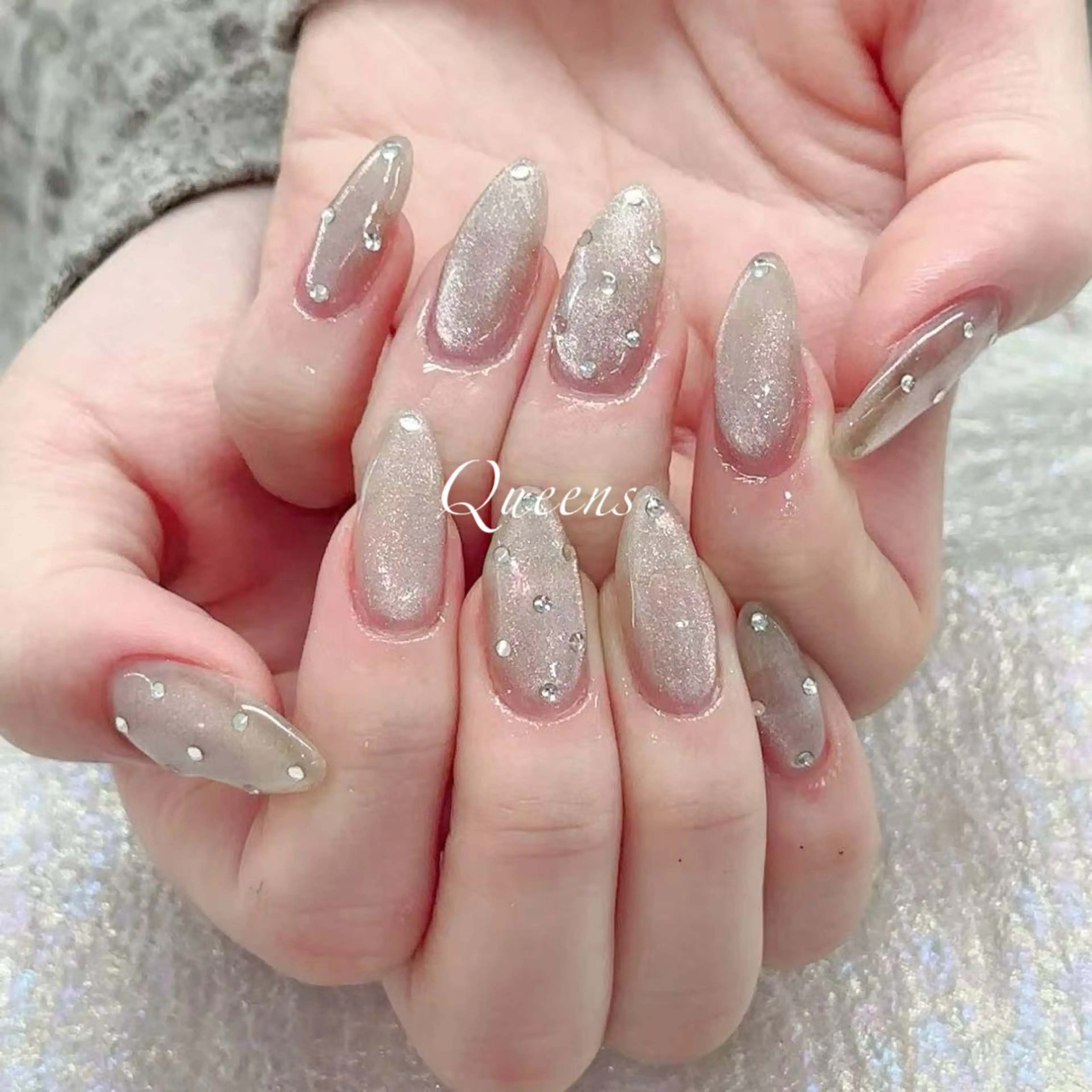 ネイル ハンドネイル Queens マオのネイルデザイン