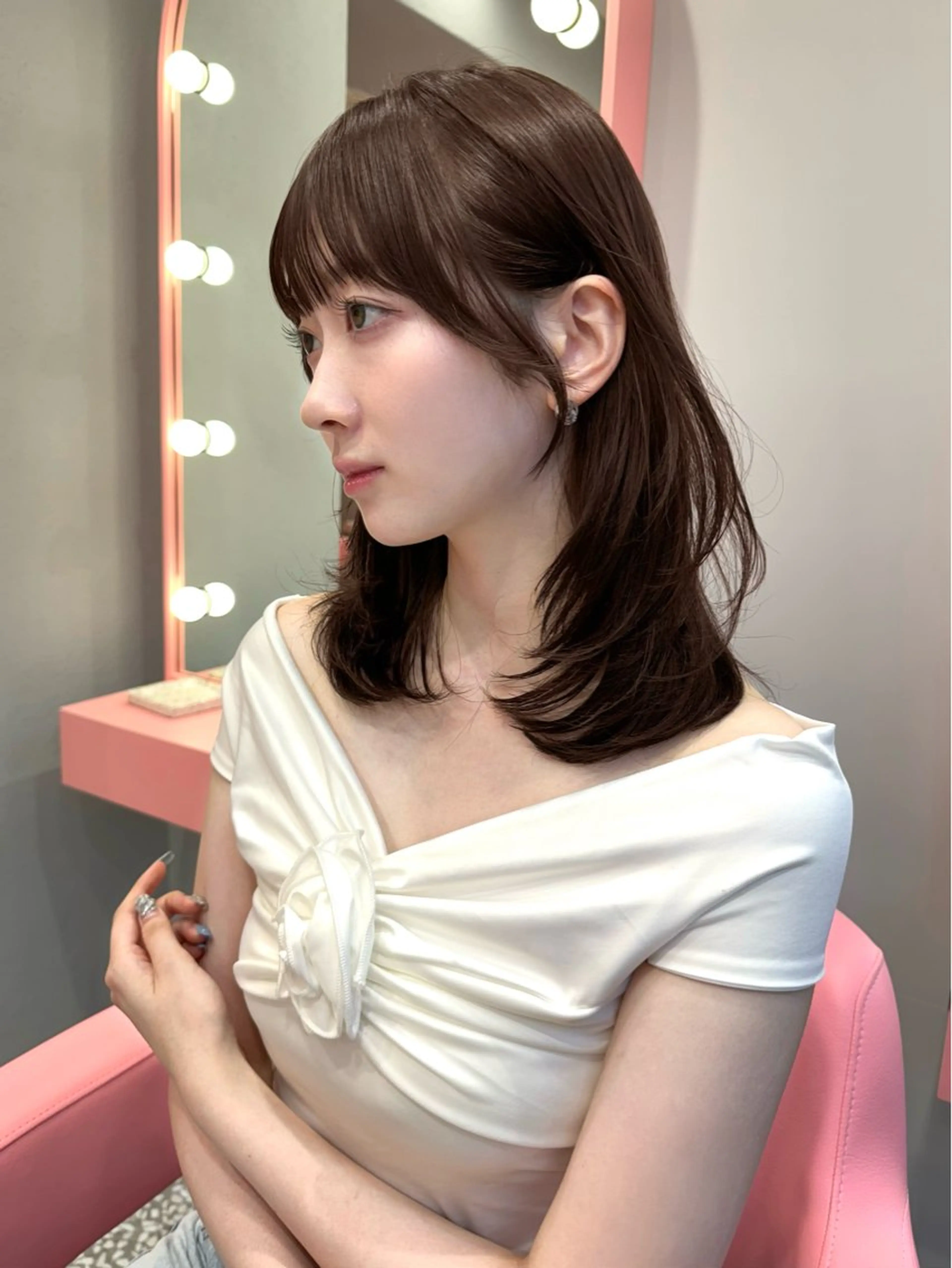 ミディアム 顔周りカット 韓国風ヘア レイヤーカット カット ヘアカラー トリートメント 顔周り/透明感カラー REINA𓍯のヘアスタイル