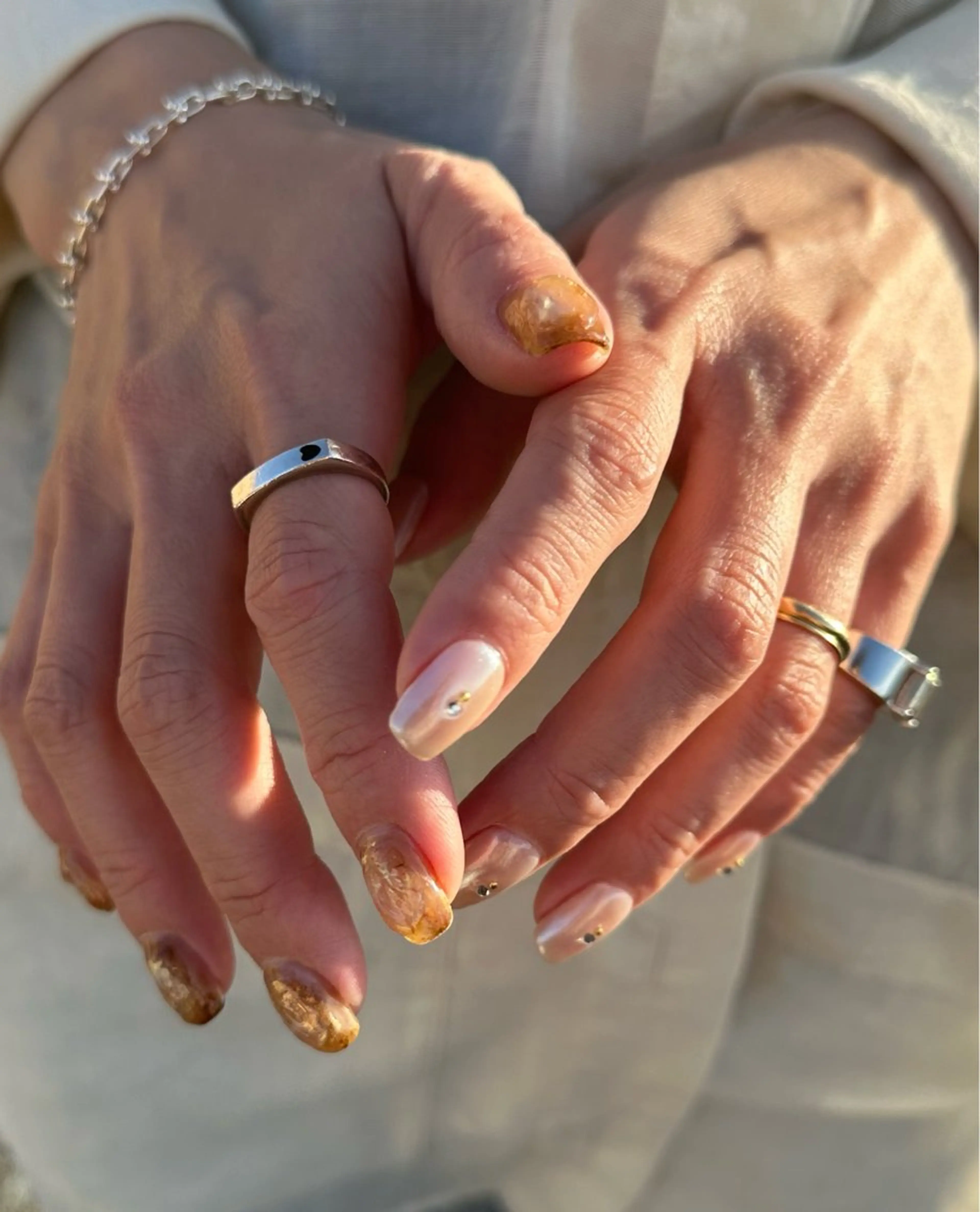 ネイル ハンドネイル フットネイル kiii.__ ✴︎*のネイルデザイン