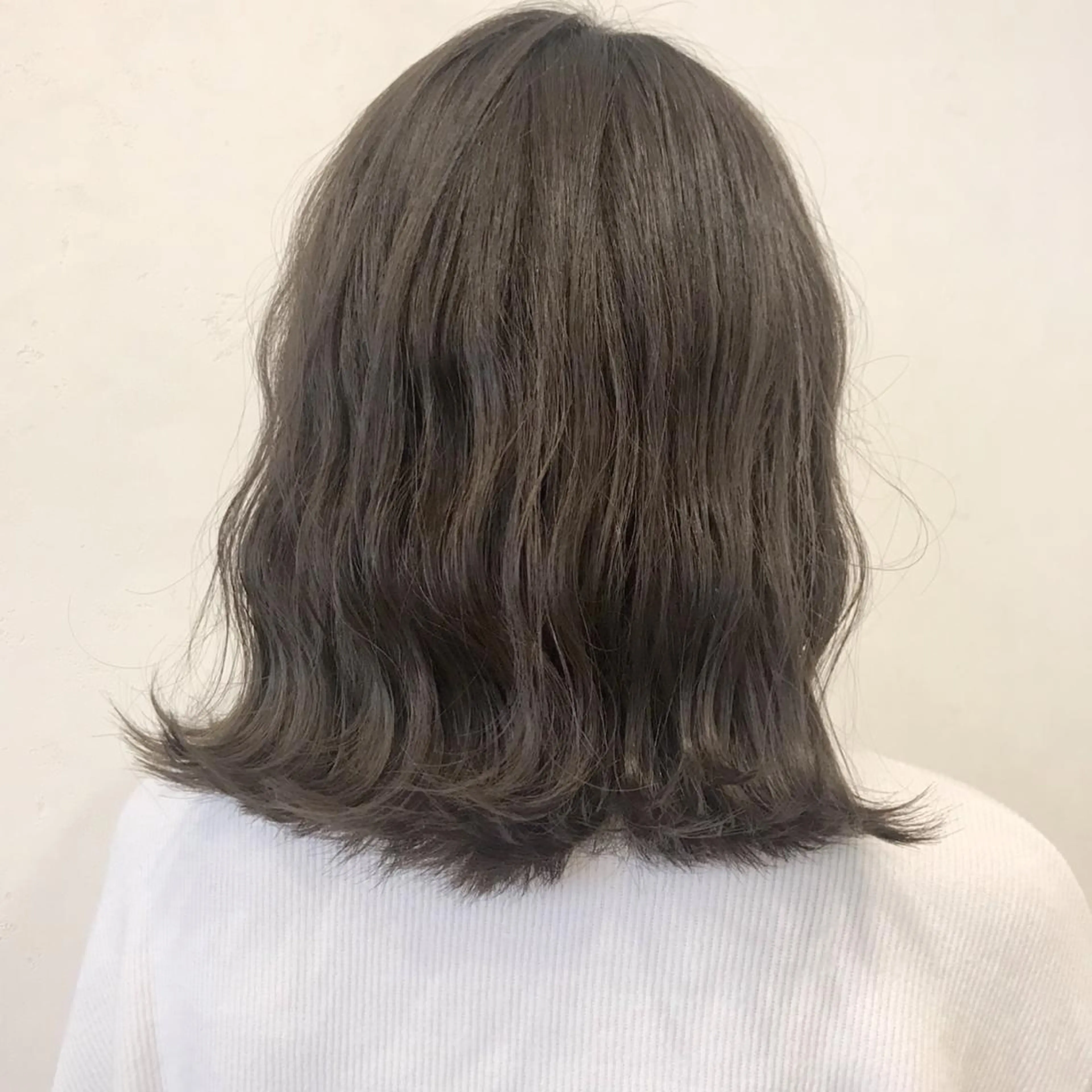 ミディアム カラー メンズ限定クーポン シェアサロン博多のヘアスタイル