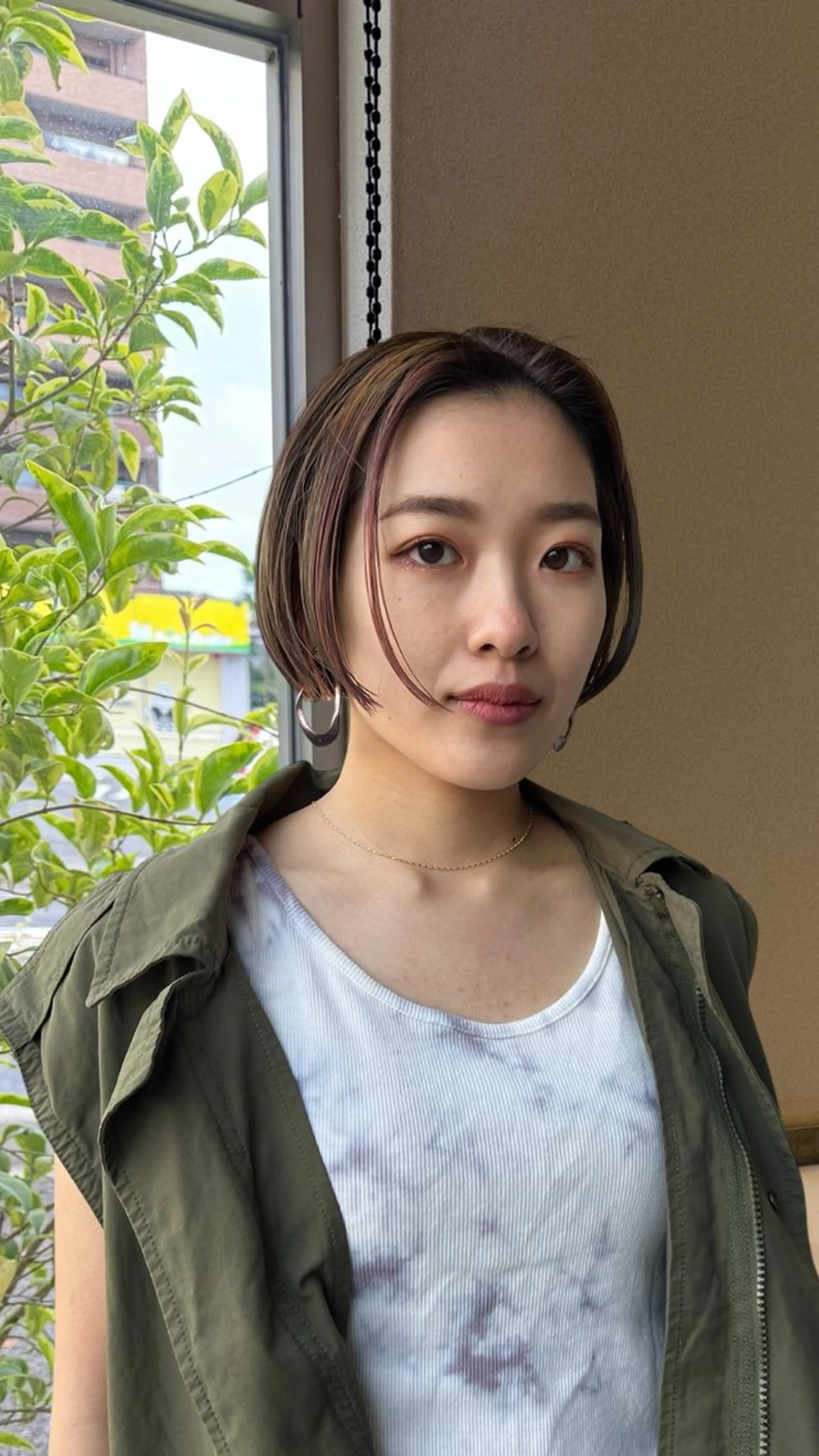 ショート カラー 切りっぱなしボブ ブリーチ デザインカラー ピンクカラー ボブ ヘアカラー MASA マサのヘアスタイル