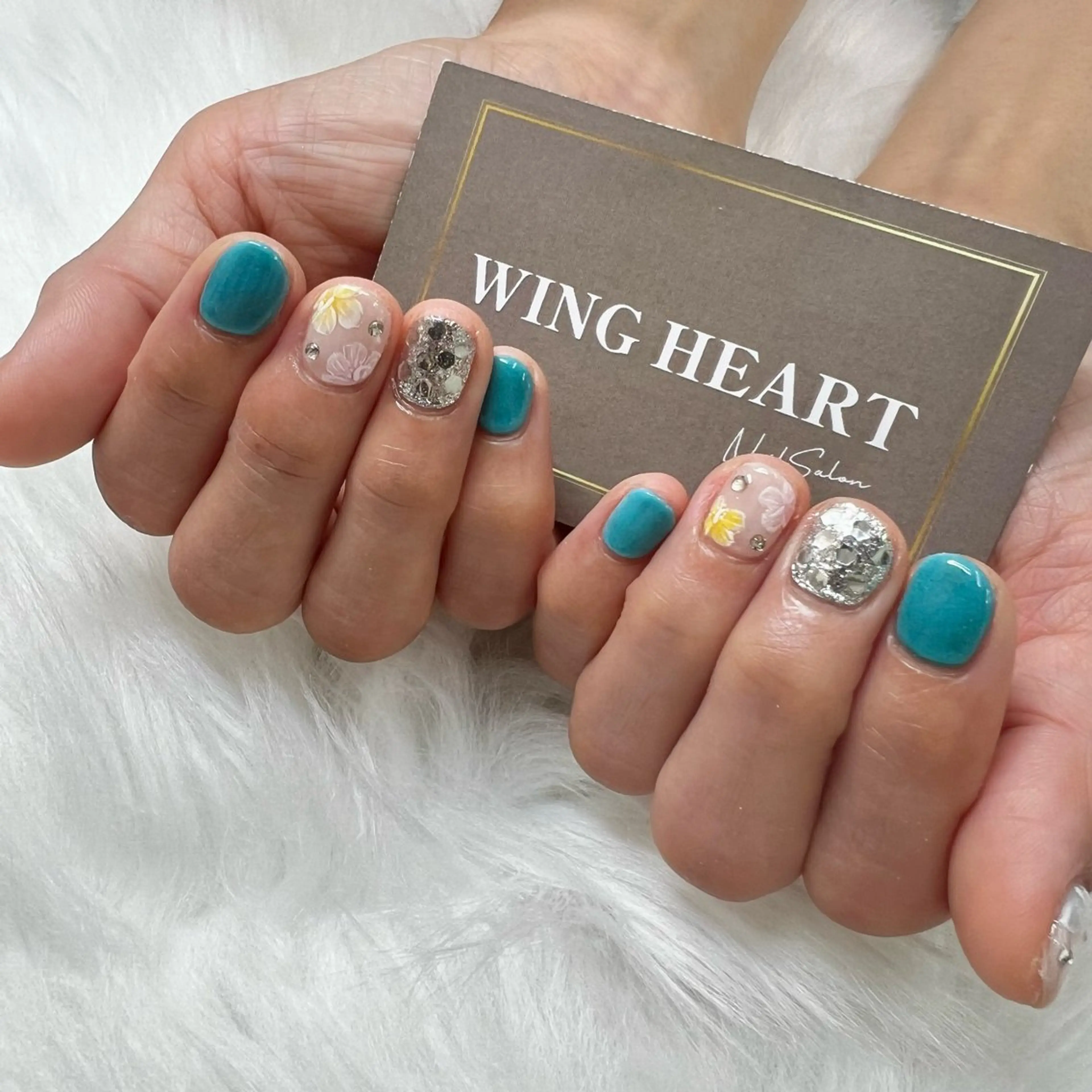 ネイル I. AYUMIのネイルデザイン