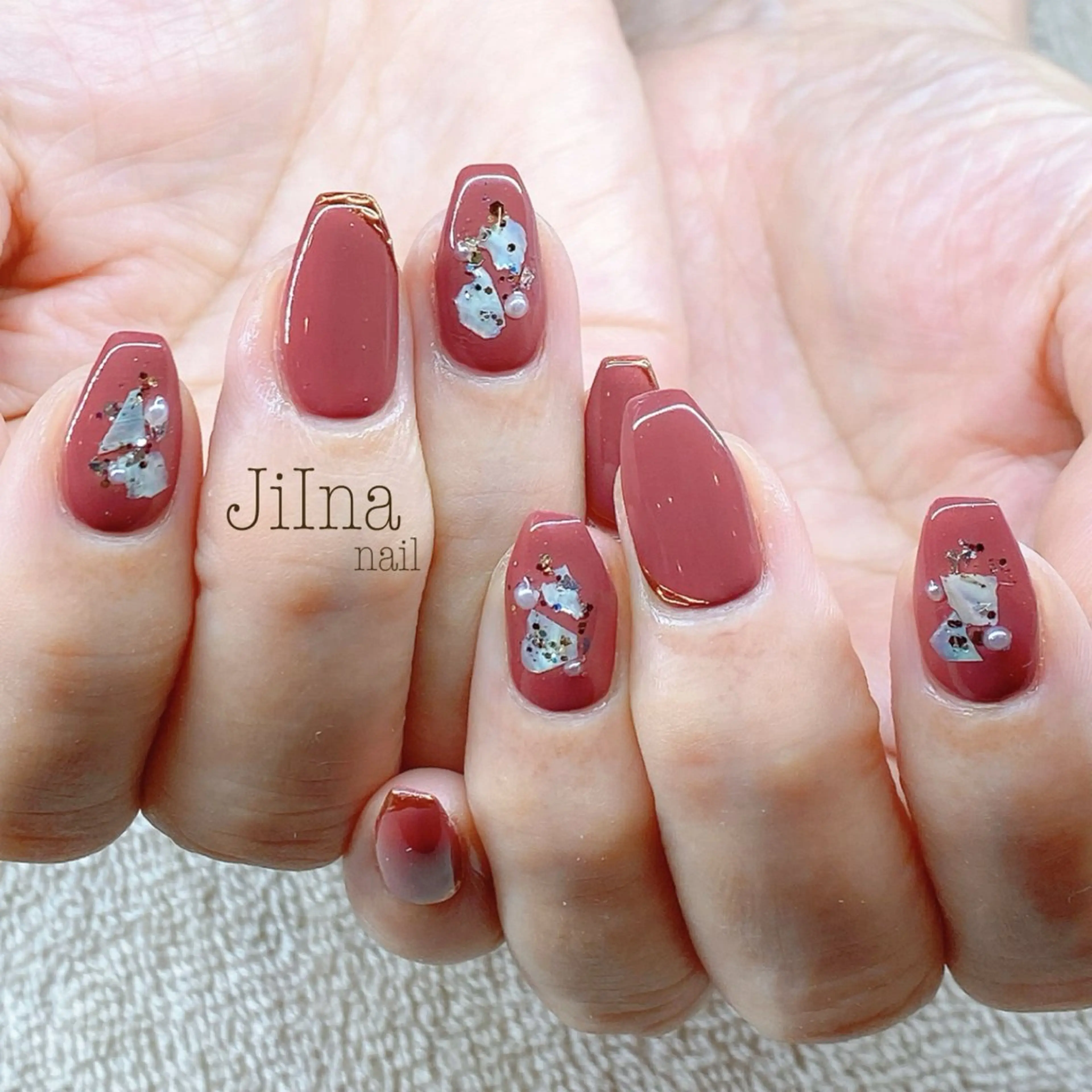 ネイル 持ち込み JiIna nailのネイルデザイン