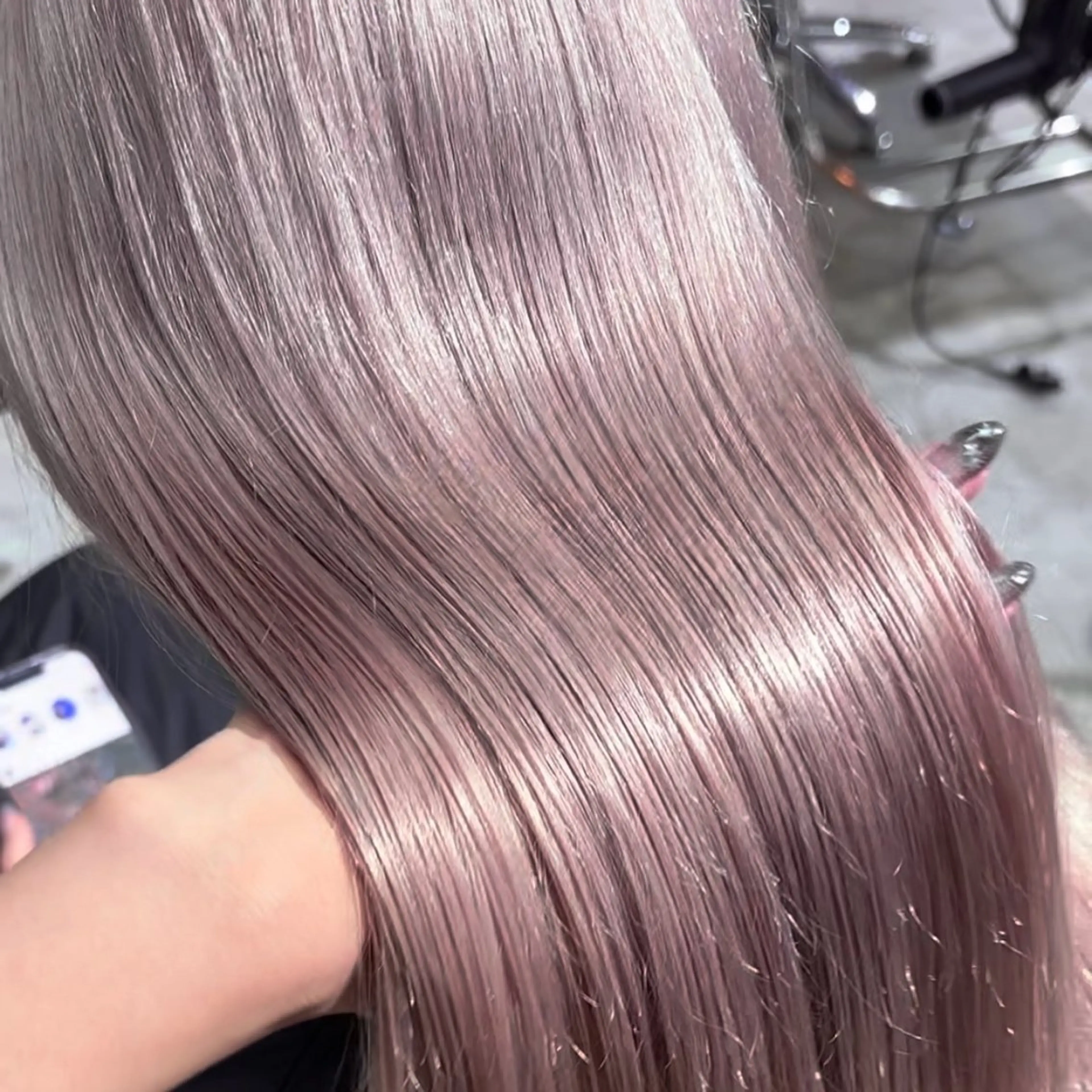 ロング メイ ☪️のヘアスタイル