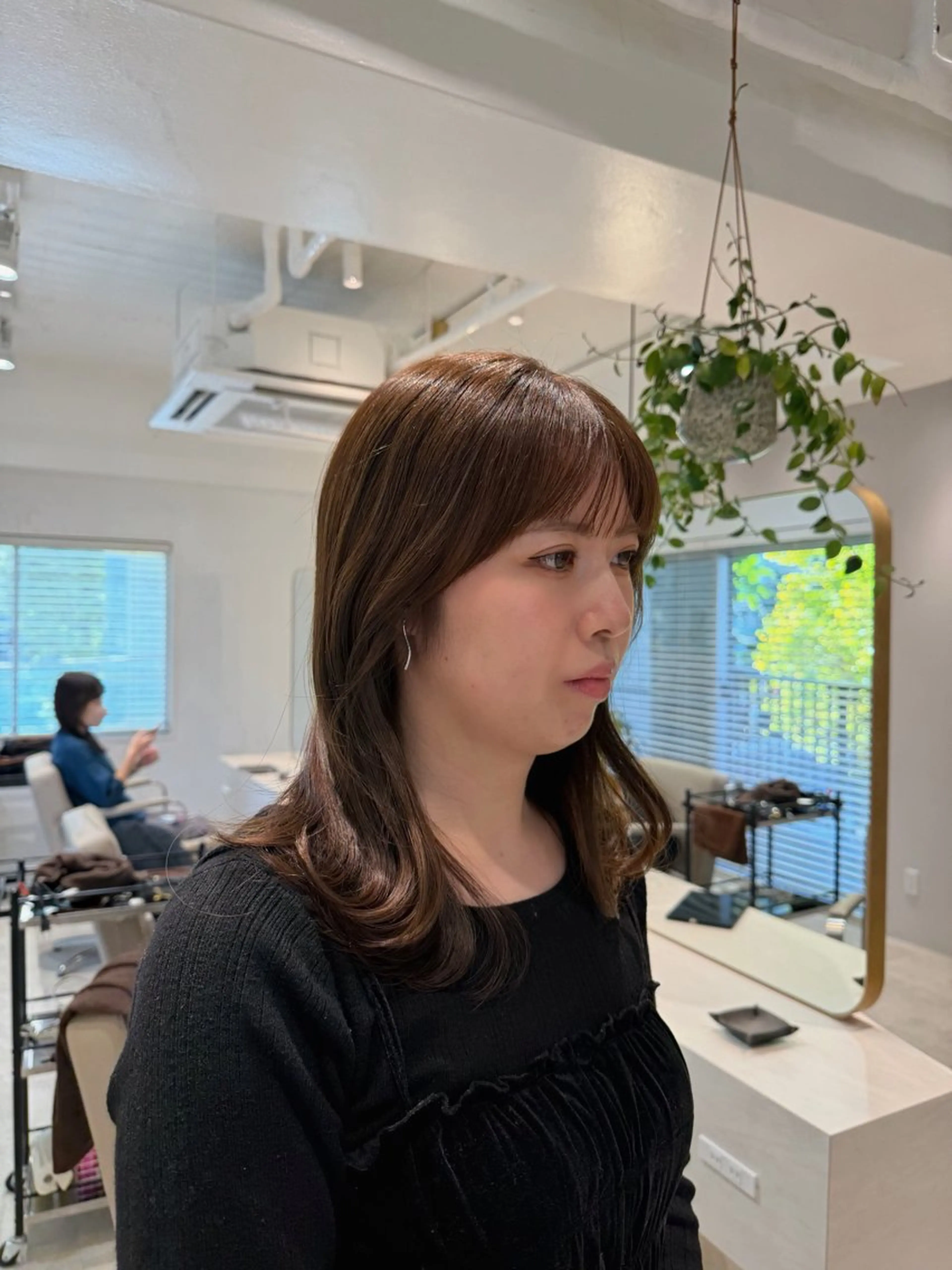 ミディアム 🤍恵比寿/透明感/ 小顔カット🤍アズサのヘアスタイル