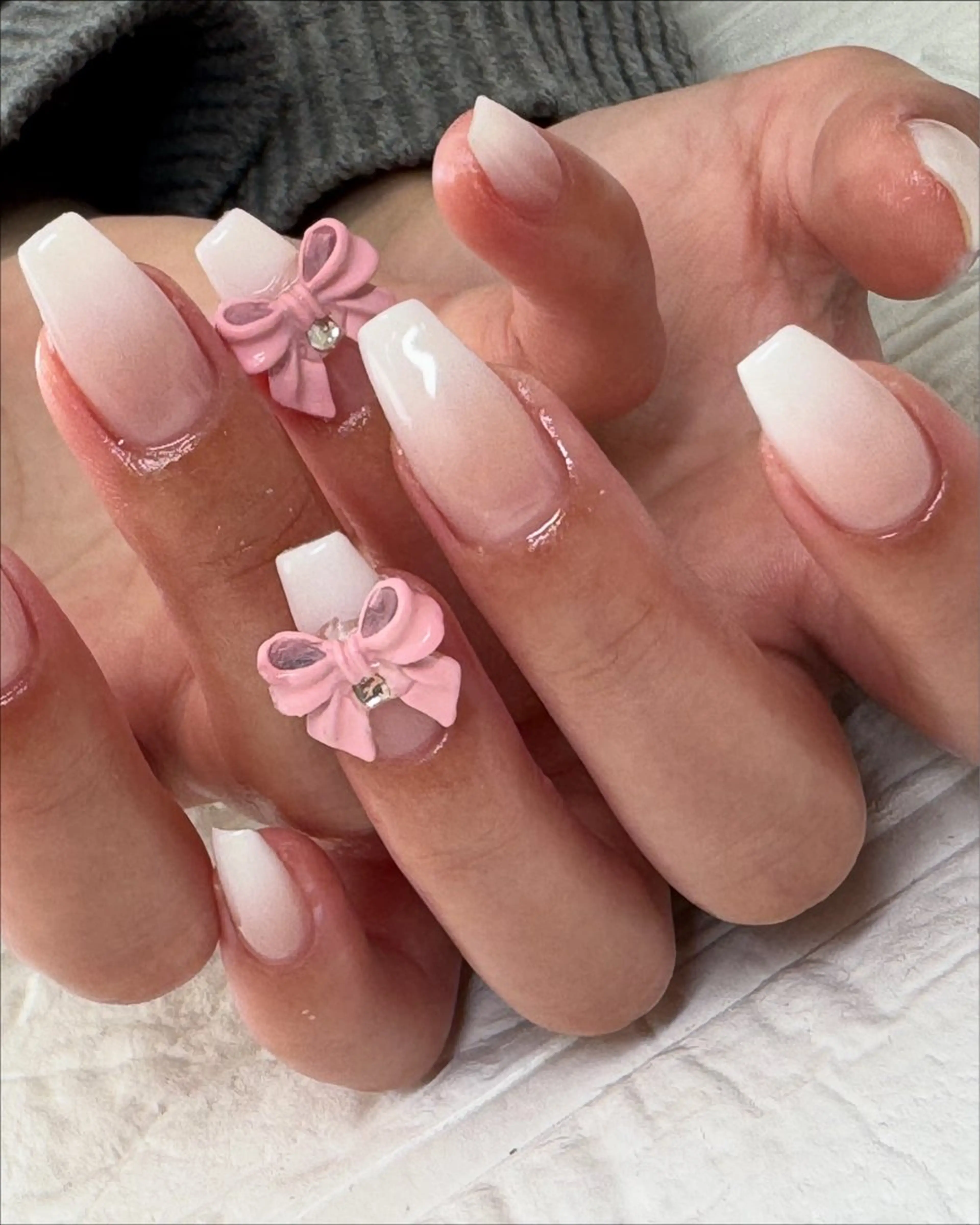 ネイル private salon TOMOMINAILs所属・TOMOMI NAILsのネイルデザイン