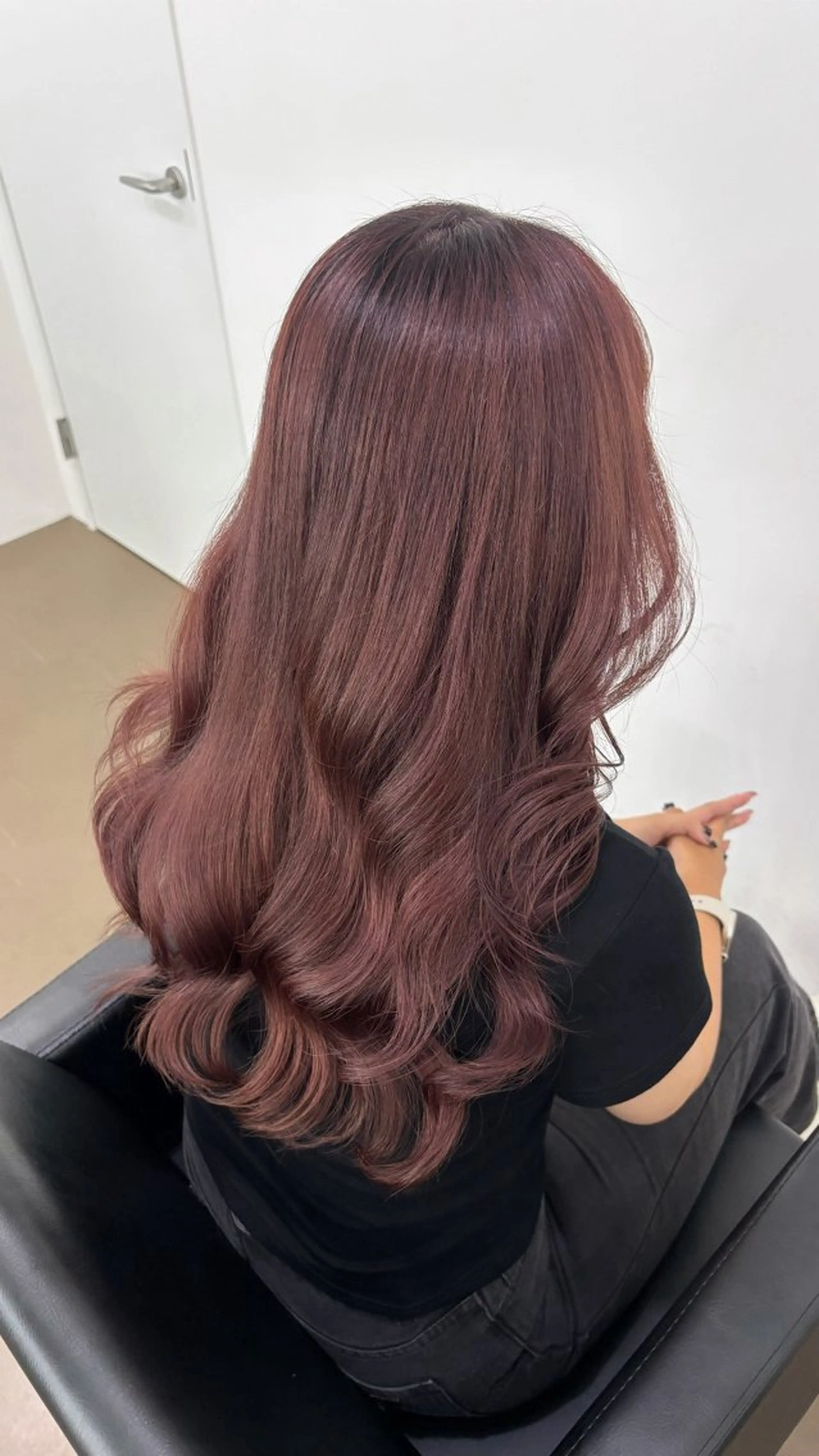 ロング カラー ヘアカラー トリートメント 【ioe 岡本】 🎀NOKO🎀のヘアスタイル