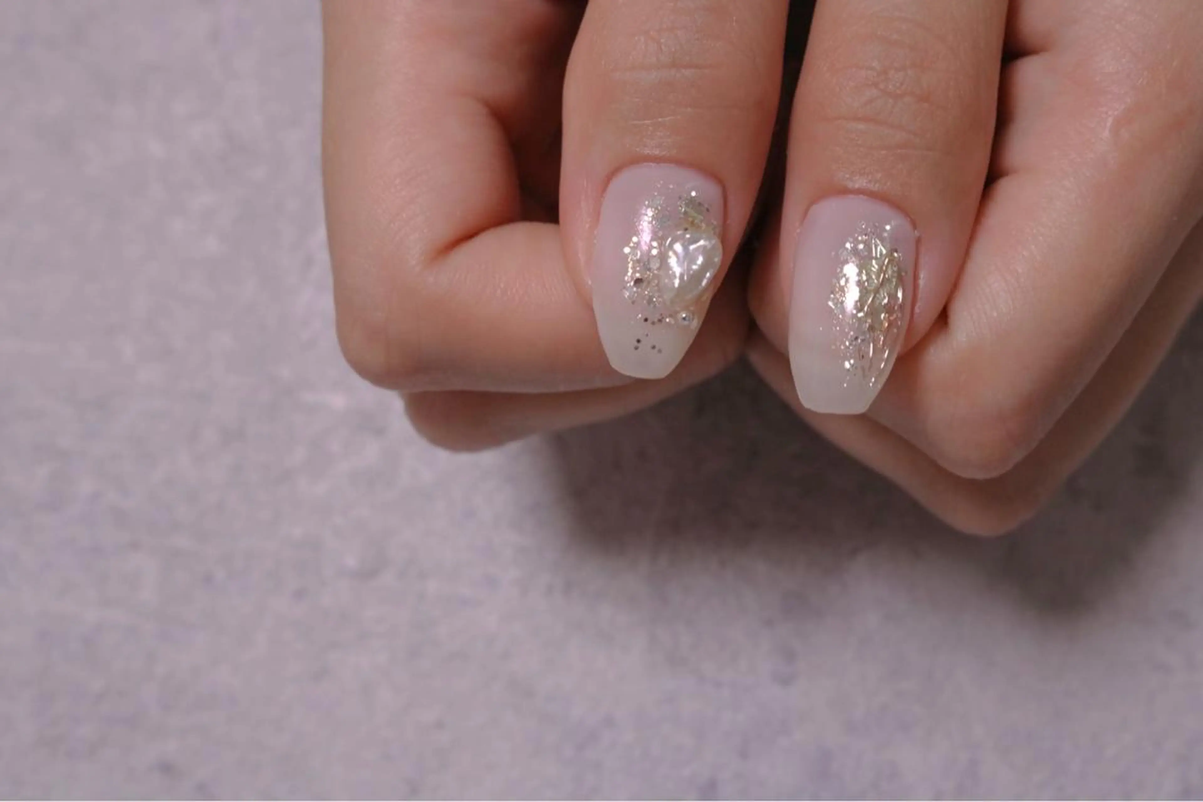 ネイル オーロラネイル カジュアル フラッシュネイル ジェルネイル ラメ(グリッター) ハンドネイル MH Nailのネイルデザイン